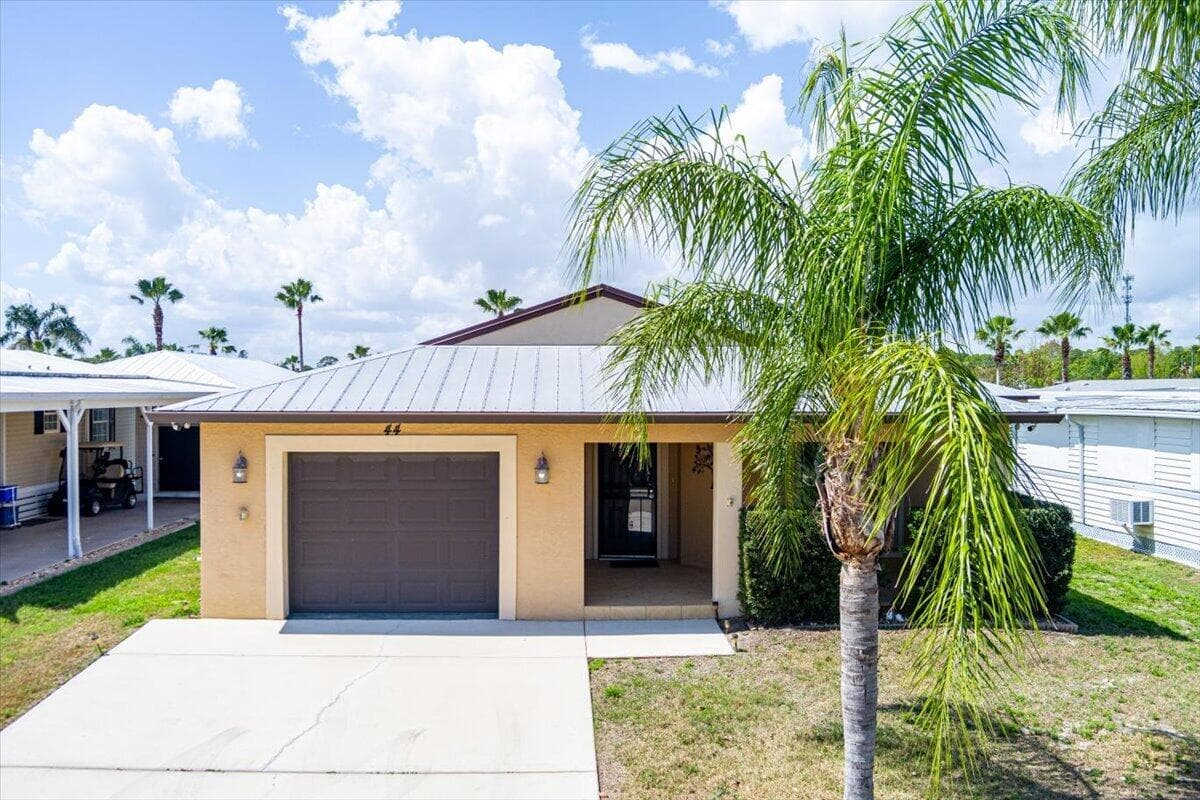 44 Grande Vista Way, Port St. Lucie, FL 34952 — photo 34 of 39
