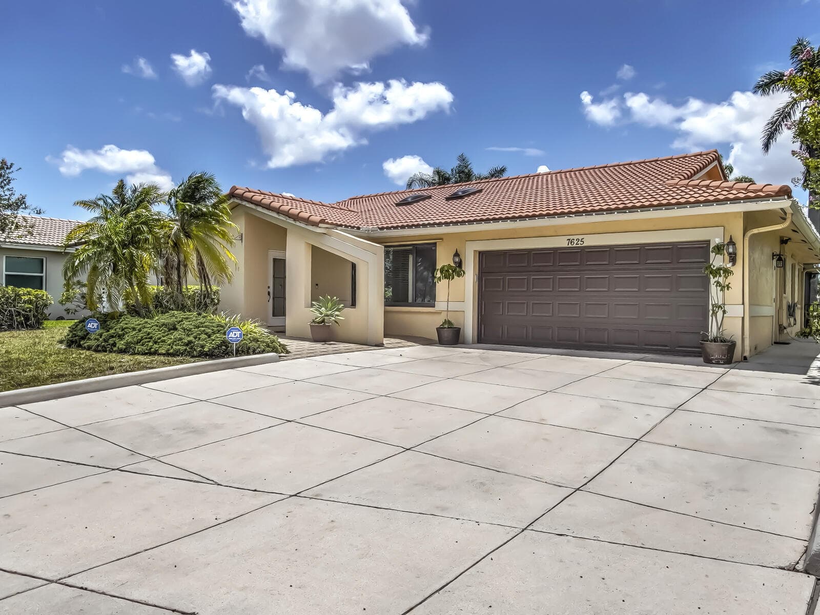 7625 Sunflower Drive, Margate, FL 33063 — photo 1 of 48