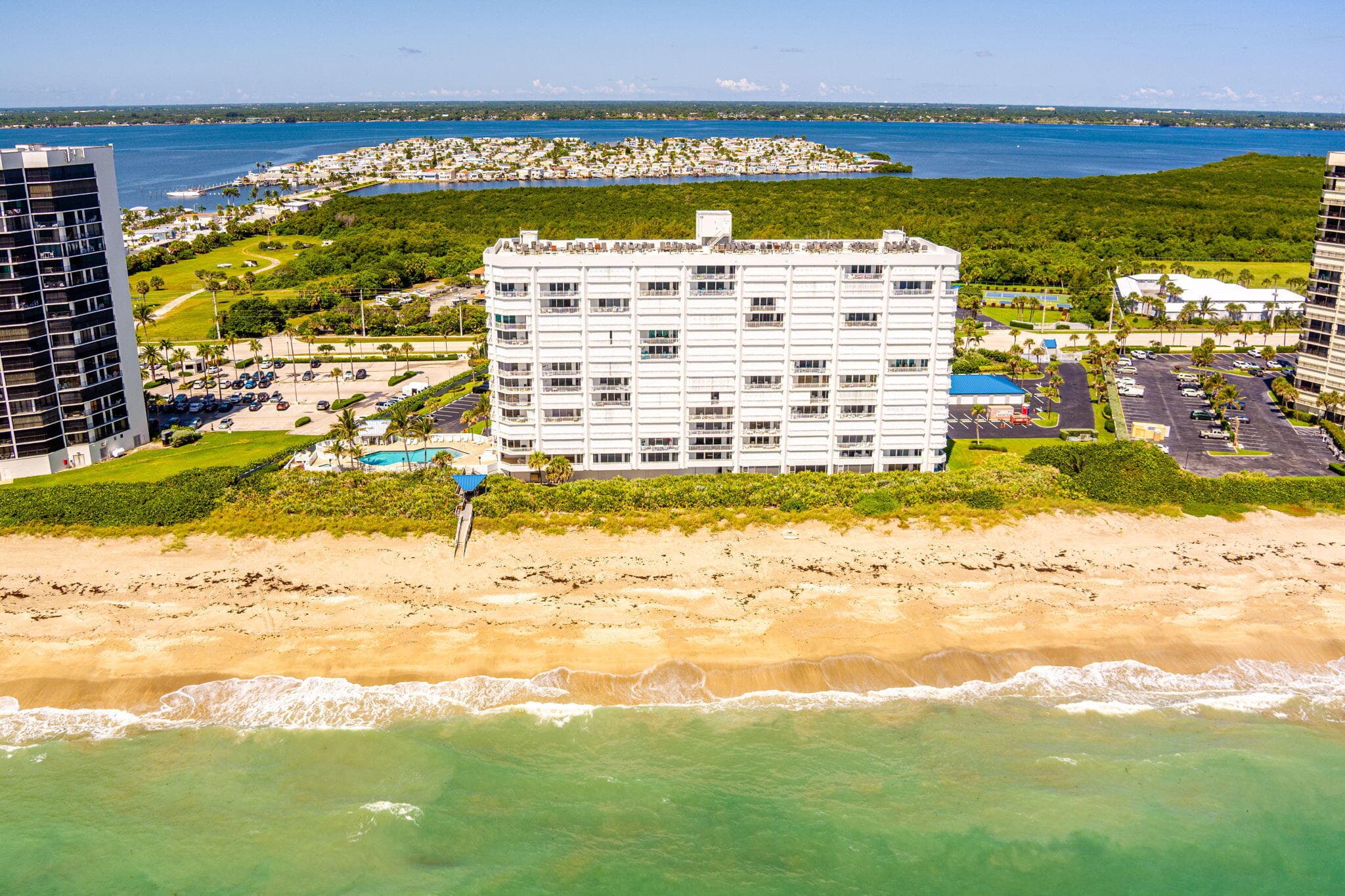 9600 S Ocean Drive 906, Jensen Beach, FL 34957 — photo 4 of 58