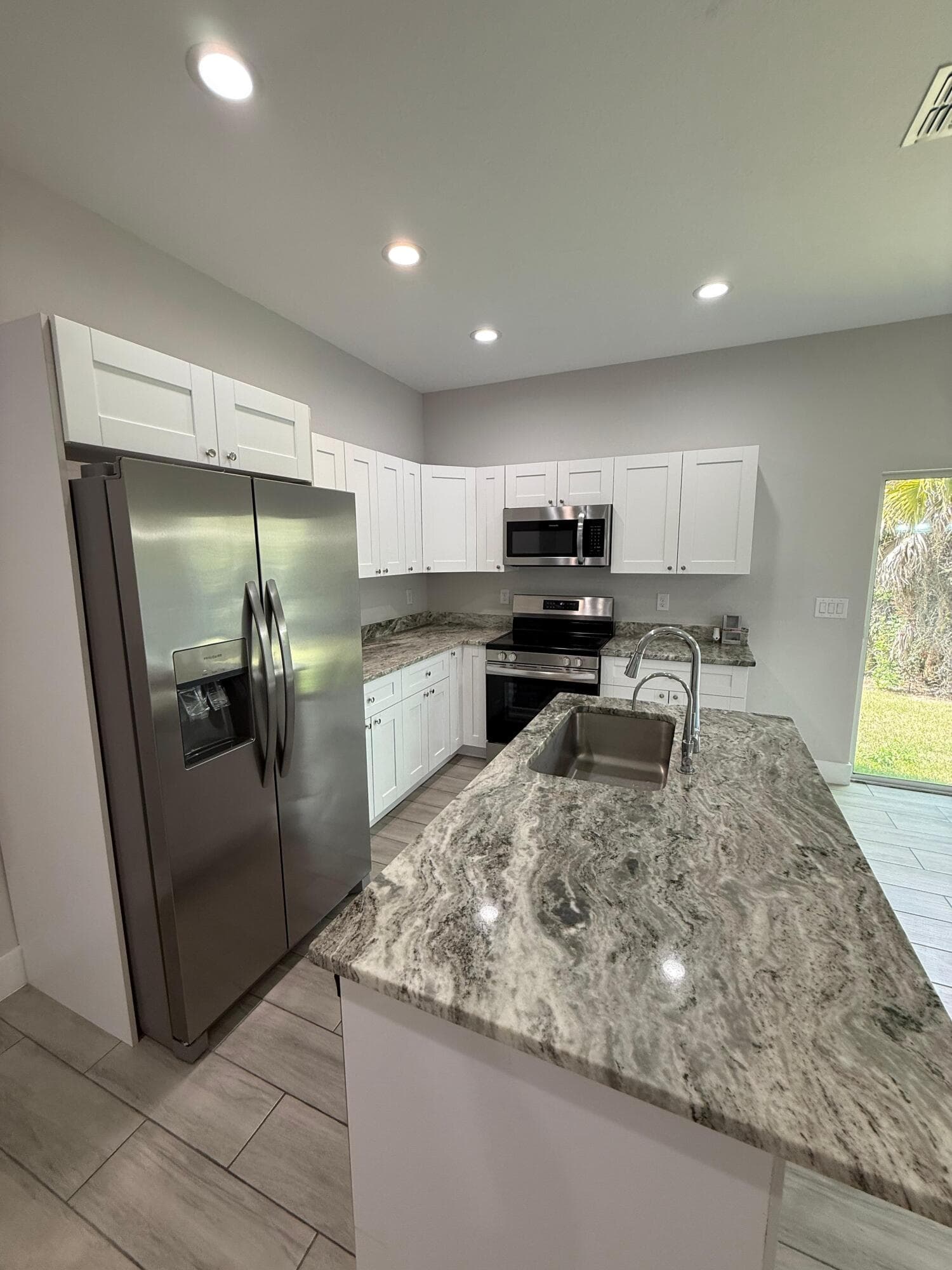 4800 15th Street SW, Lehigh Acres, FL 33973 — photo 8 of 37