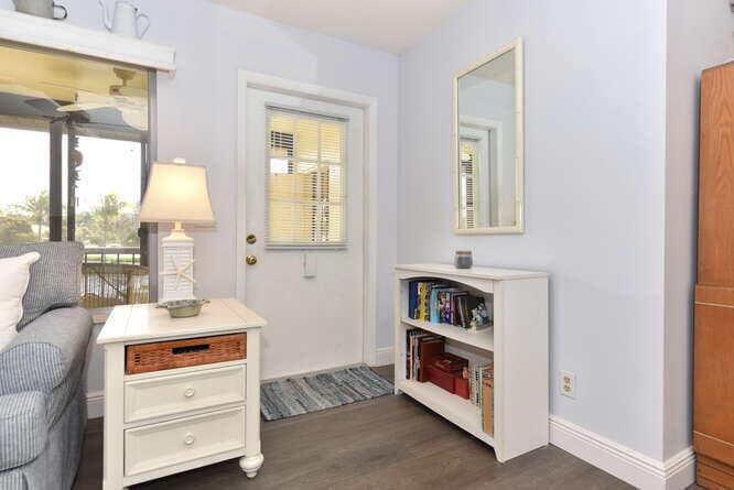 305 Knotty Pine Circle D-2, Greenacres, FL 33463 — photo 5 of 25