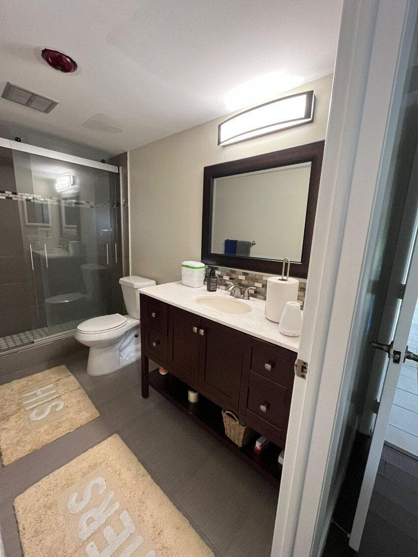 4170 Inverrary Drive 211, Lauderhill, FL 33319 — photo 4 of 5