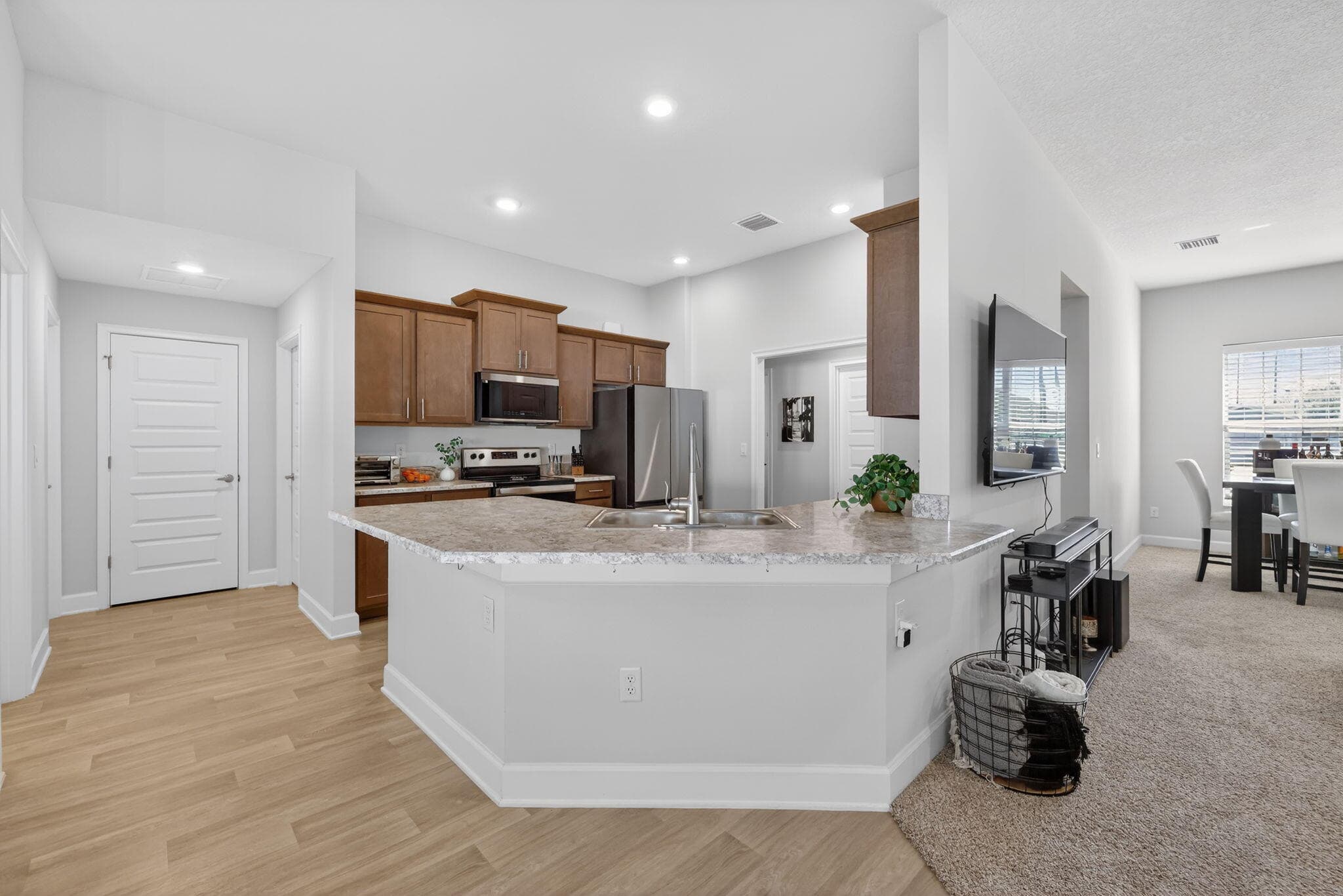 5462 NW Scepter Drive, Port St. Lucie, FL 34983 — photo 6 of 58