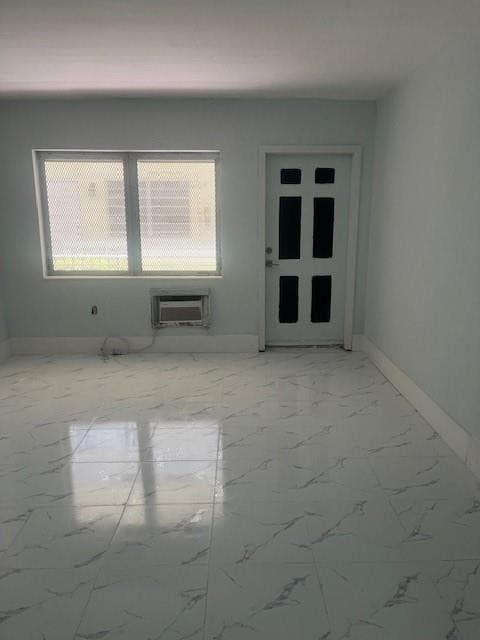 636 Meridian Avenue 4, Miami Beach, FL 33139 — photo 4 of 7