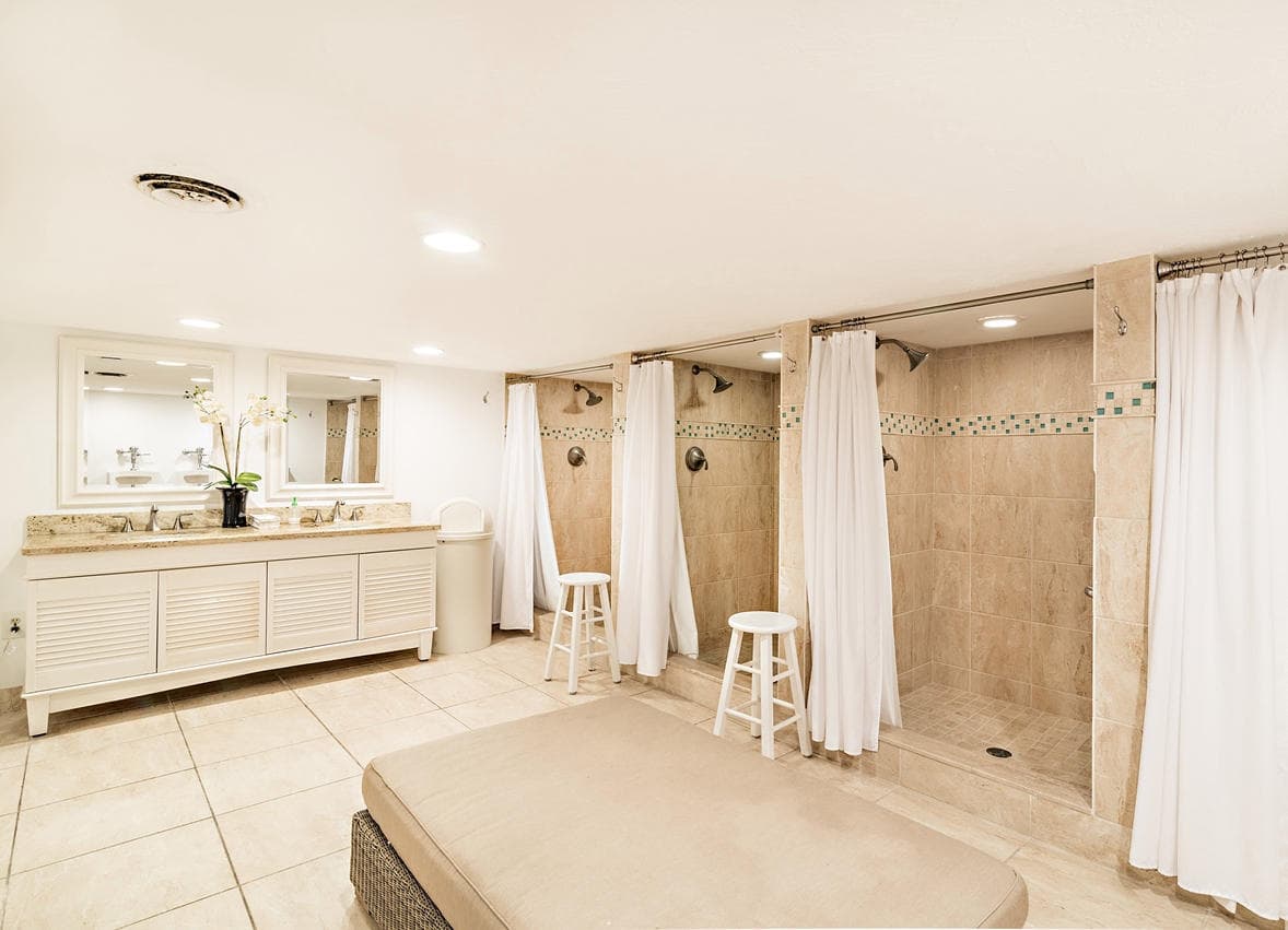 139 Sunrise Avenue 2020, Palm Beach, FL 33480 — photo 18 of 24