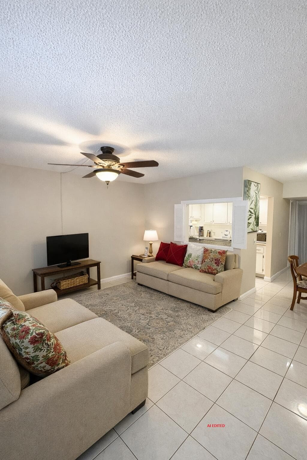 7 Lyndhurst A, Deerfield Beach, FL 33442 — photo 1 of 9