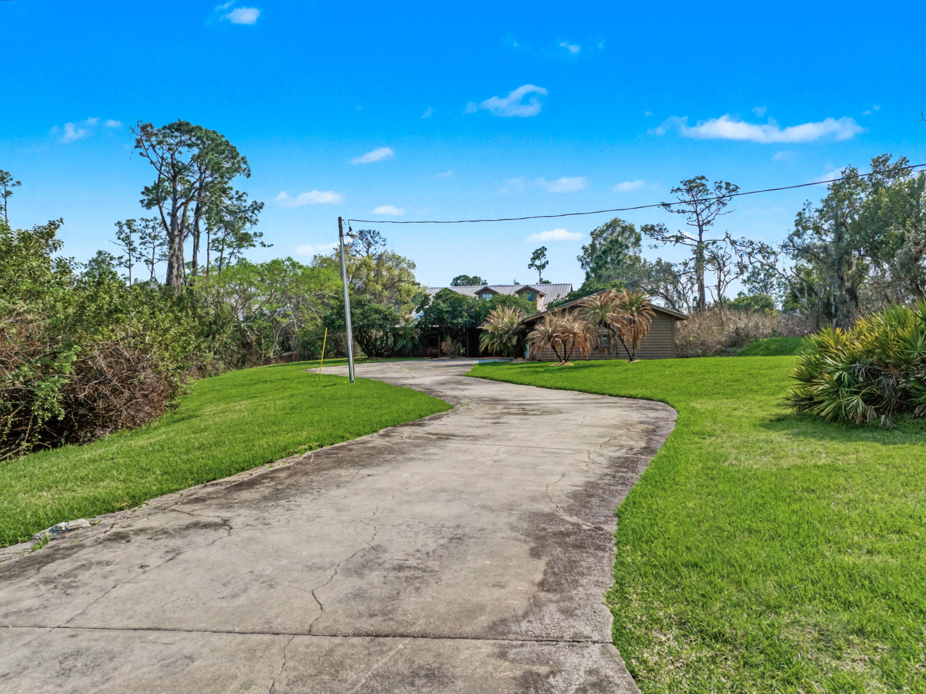 665 Moon Ranch Road, Sebring, FL 33870 — photo 6 of 62
