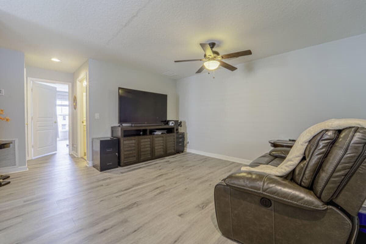 10487 SW Westlawn Boulevard, Port St. Lucie, FL 34987 — photo 12 of 23