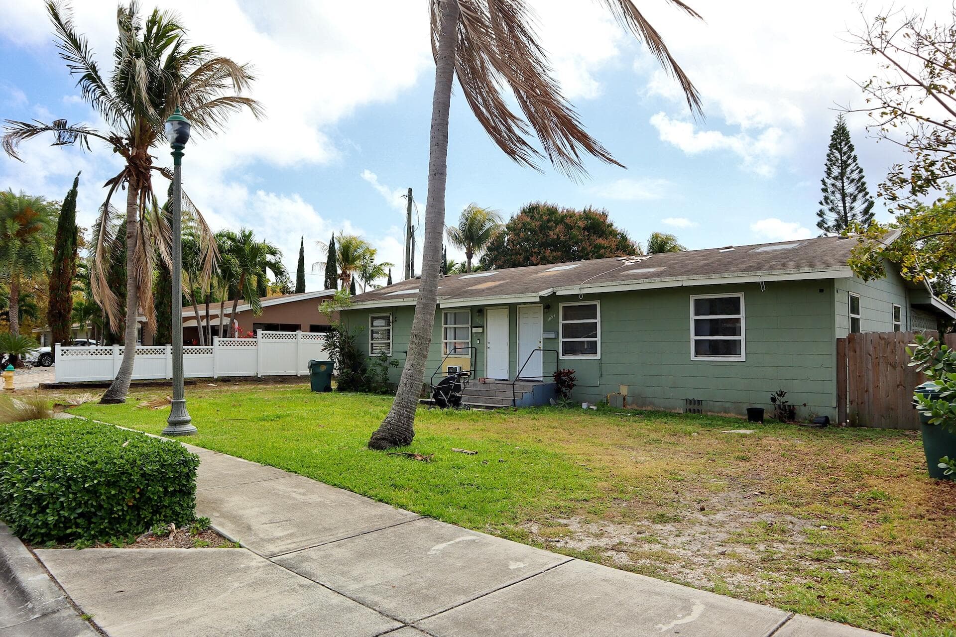1056 NE 34th Court, Oakland Park, FL 33334 — photo 10 of 15