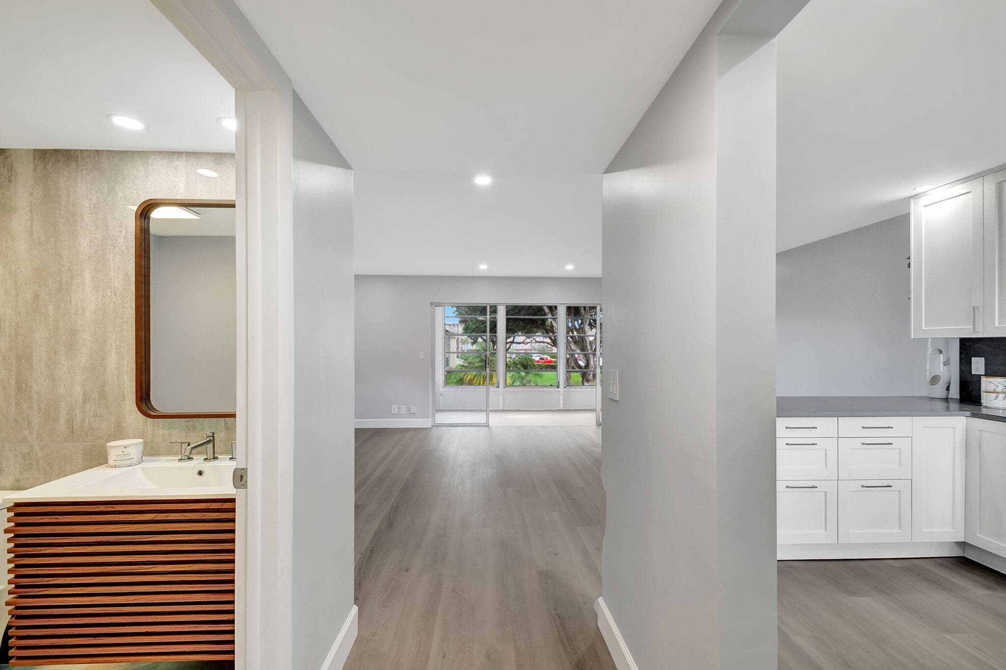 702 Lori Drive 194, Palm Springs, FL 33461 — photo 11 of 40