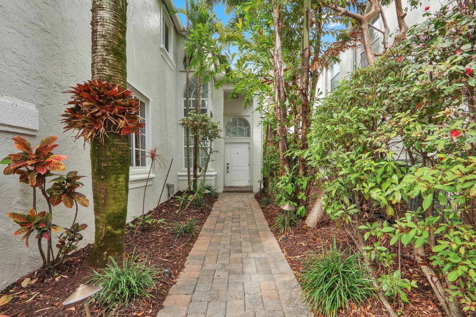2063 Cezanne Road, West Palm Beach, FL 33409 — photo 2 of 72