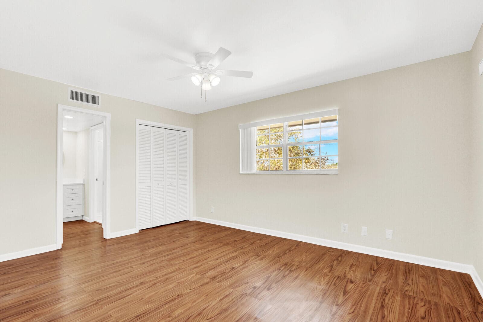 10249 N Military Trail Apt 201, Palm Beach Gardens, FL 33410 — photo 11 of 24