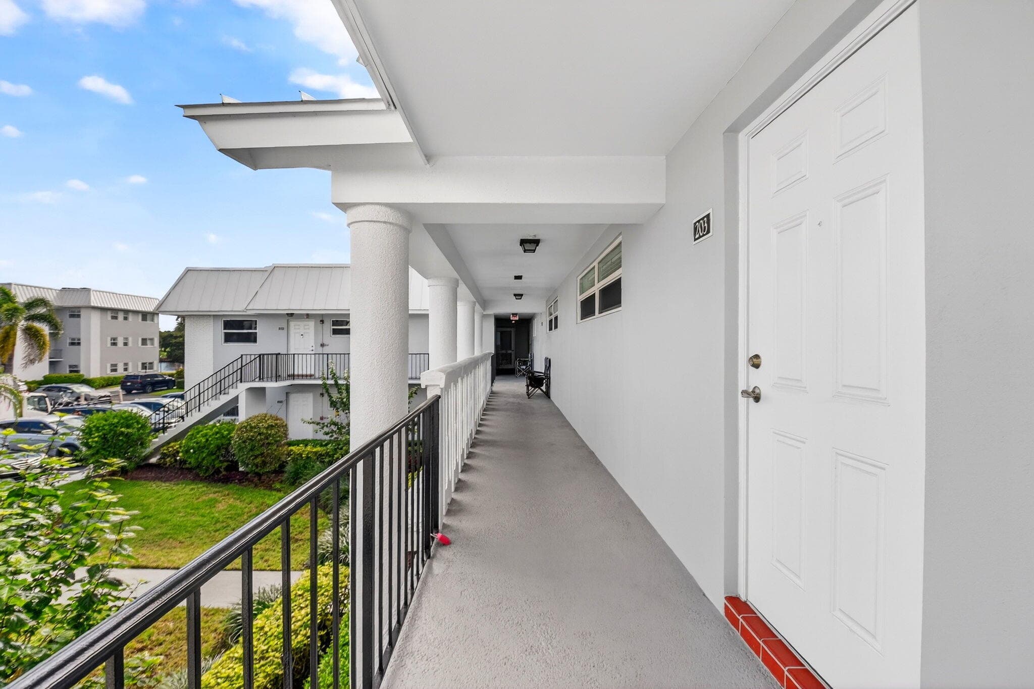 18 Colonial Club Drive 203, Boynton Beach, FL 33435 — photo 4 of 31