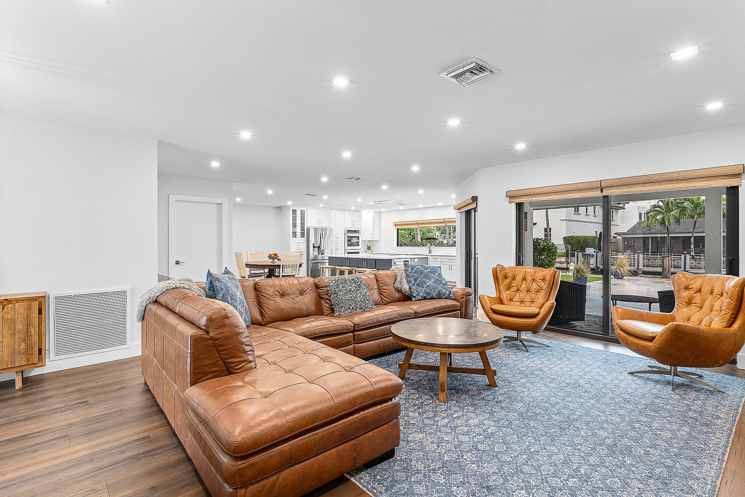 1250 NE 27th Terrace, Pompano Beach, FL 33062 — photo 11 of 33