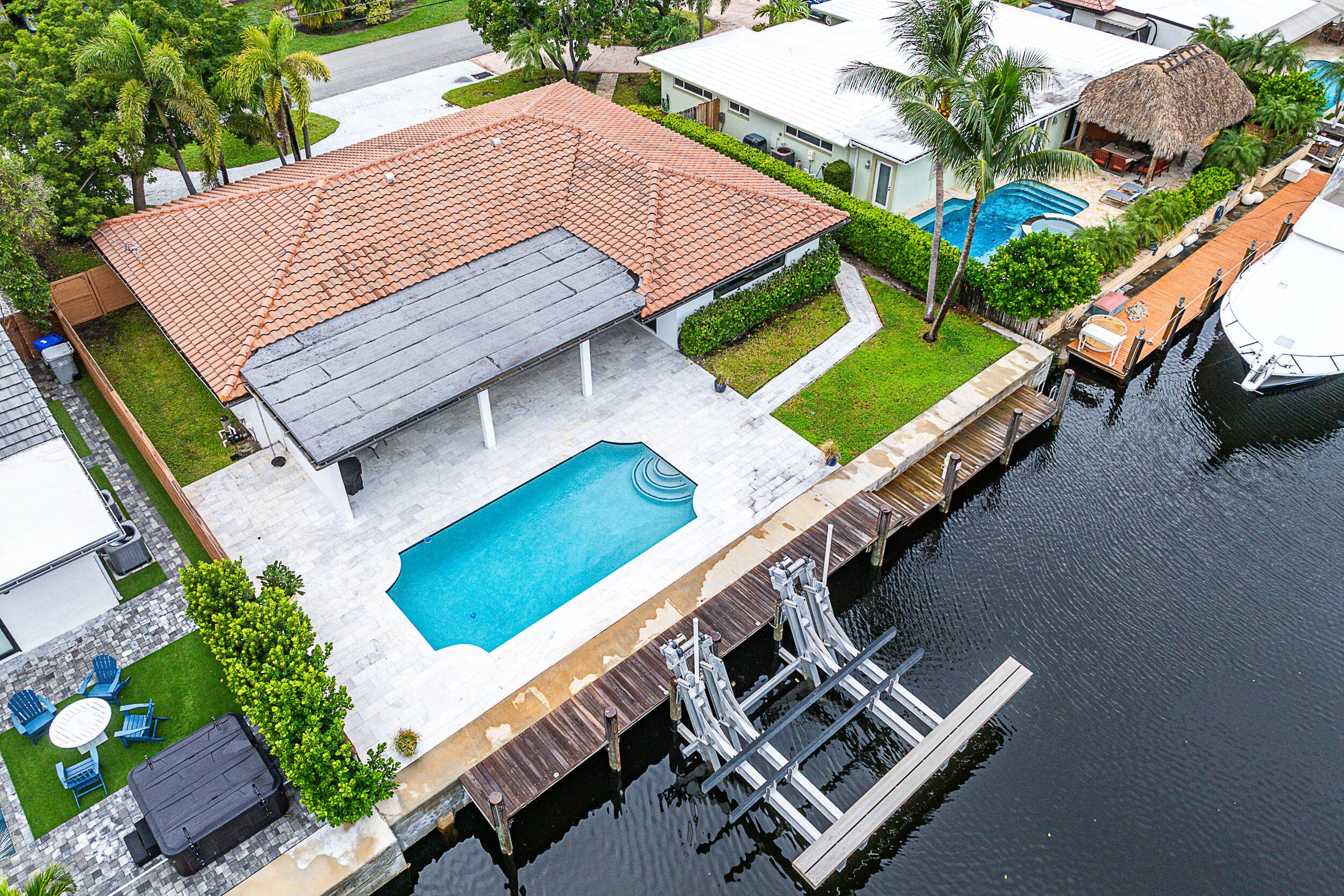 1250 NE 27th Terrace, Pompano Beach, FL 33062 — photo 6 of 33