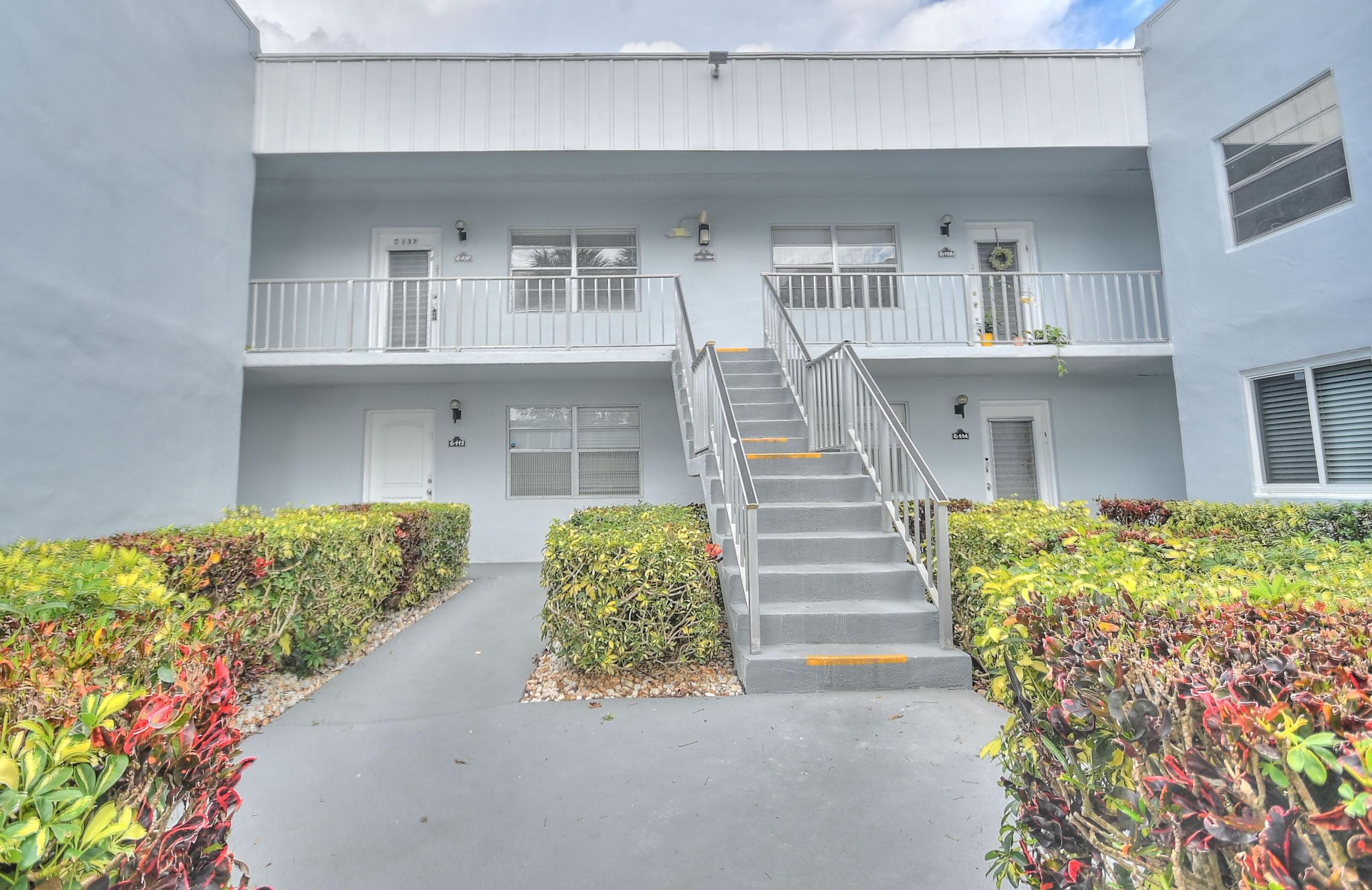 137 Normandy C 137, Delray Beach, FL 33484 — photo 1 of 17