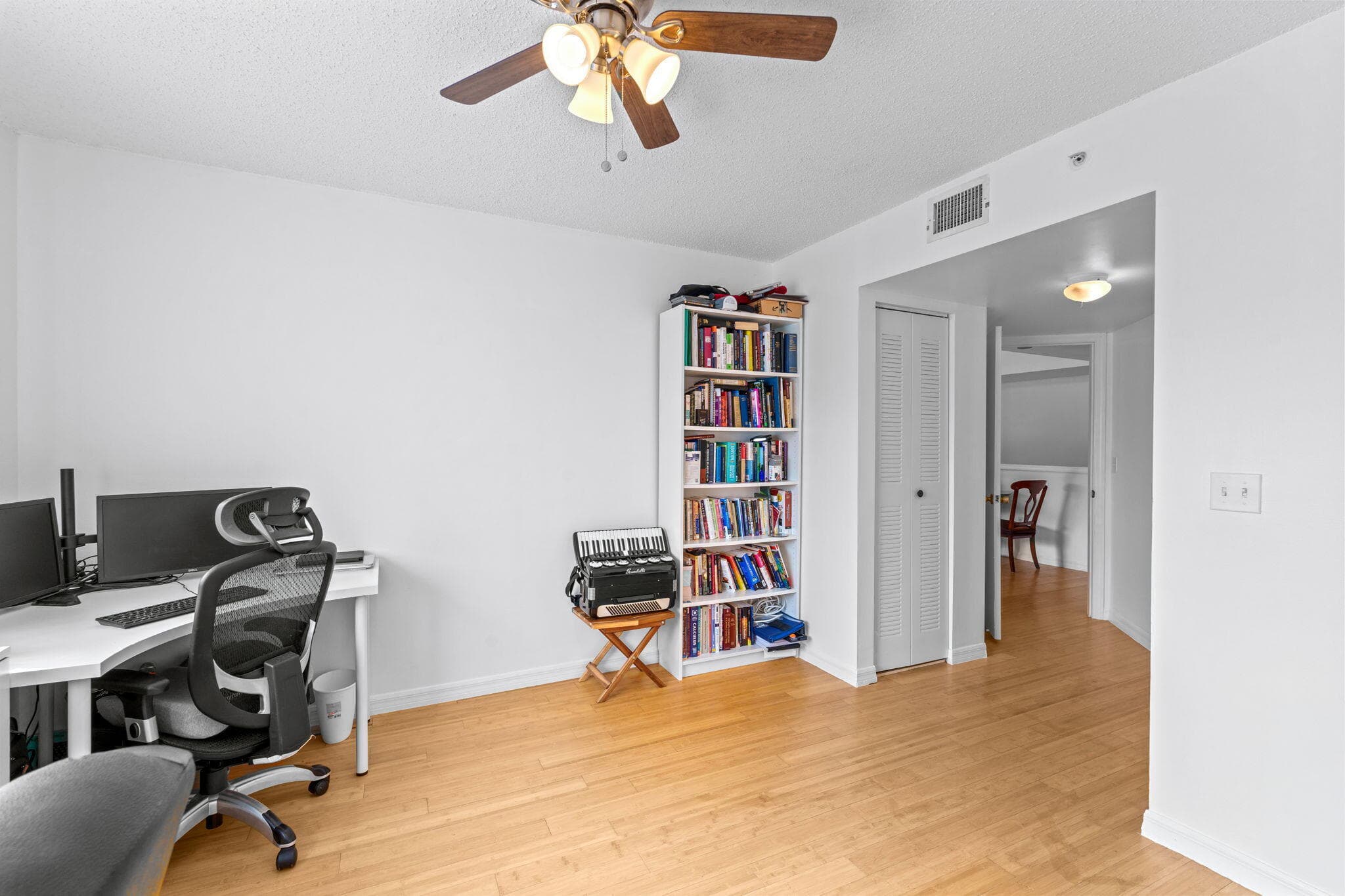 1000 Crestwood Ct Court S 1013, Royal Palm Beach, FL 33411 — photo 15 of 29