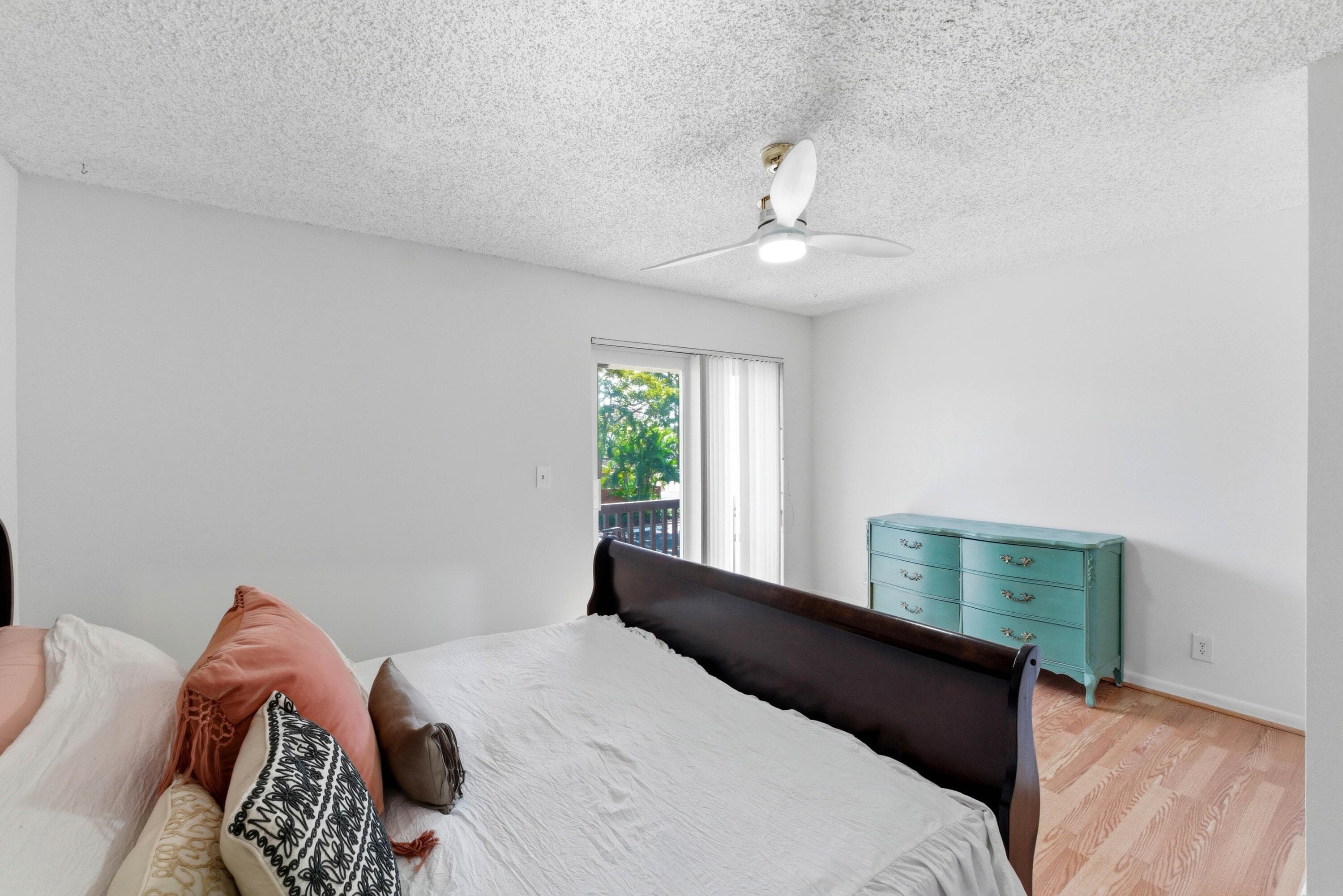 1917 NE 3rd Street 104, Deerfield Beach, FL 33441 — photo 20 of 35