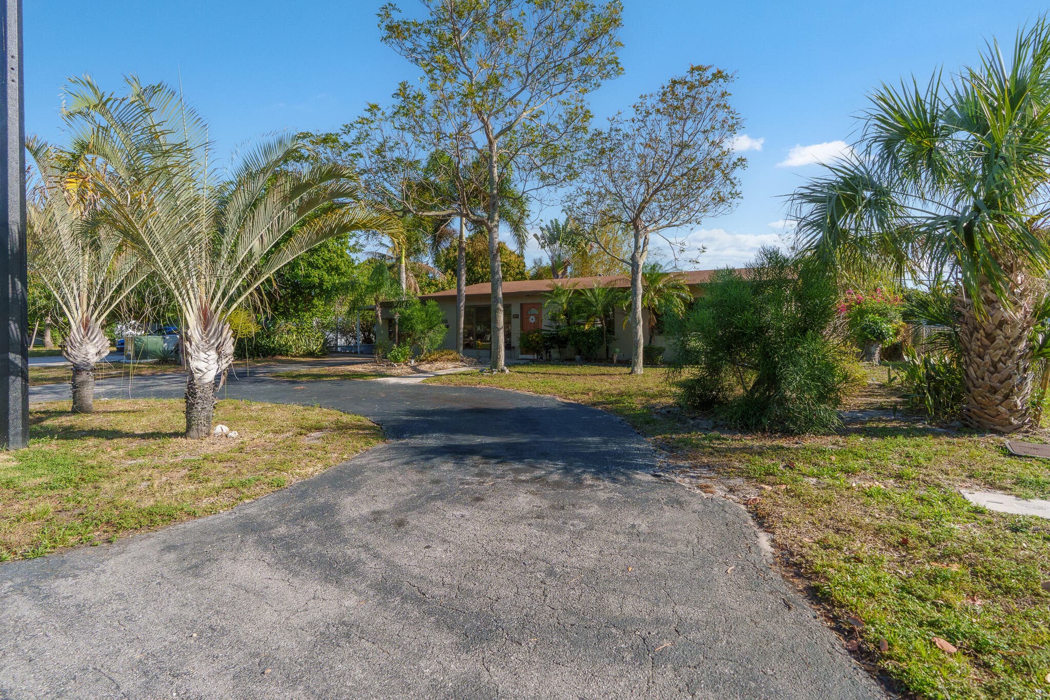 1400 NE 24th Street, Pompano Beach, FL 33064 — photo 8 of 57