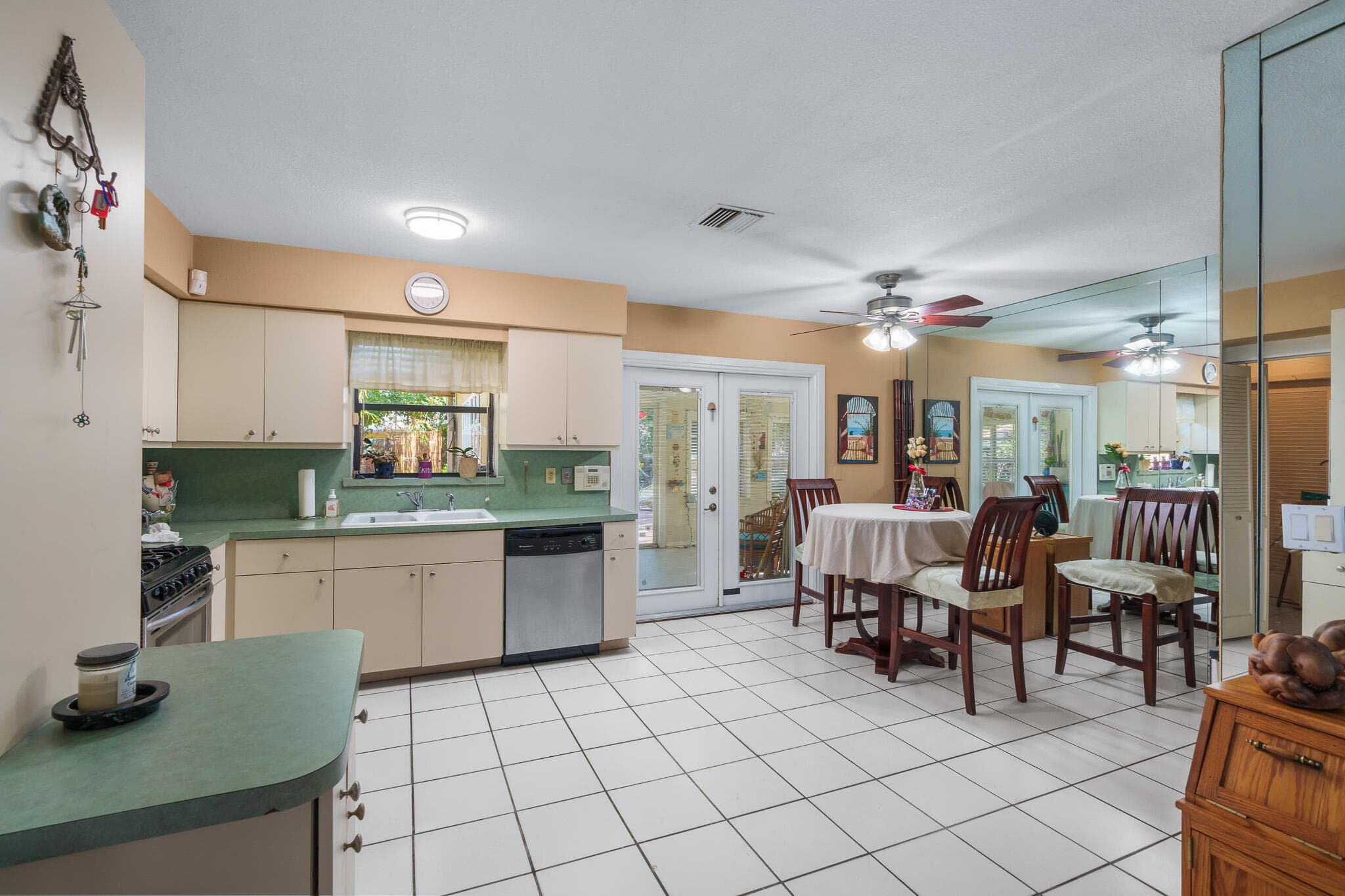 1400 NE 24th Street, Pompano Beach, FL 33064 — photo 23 of 57