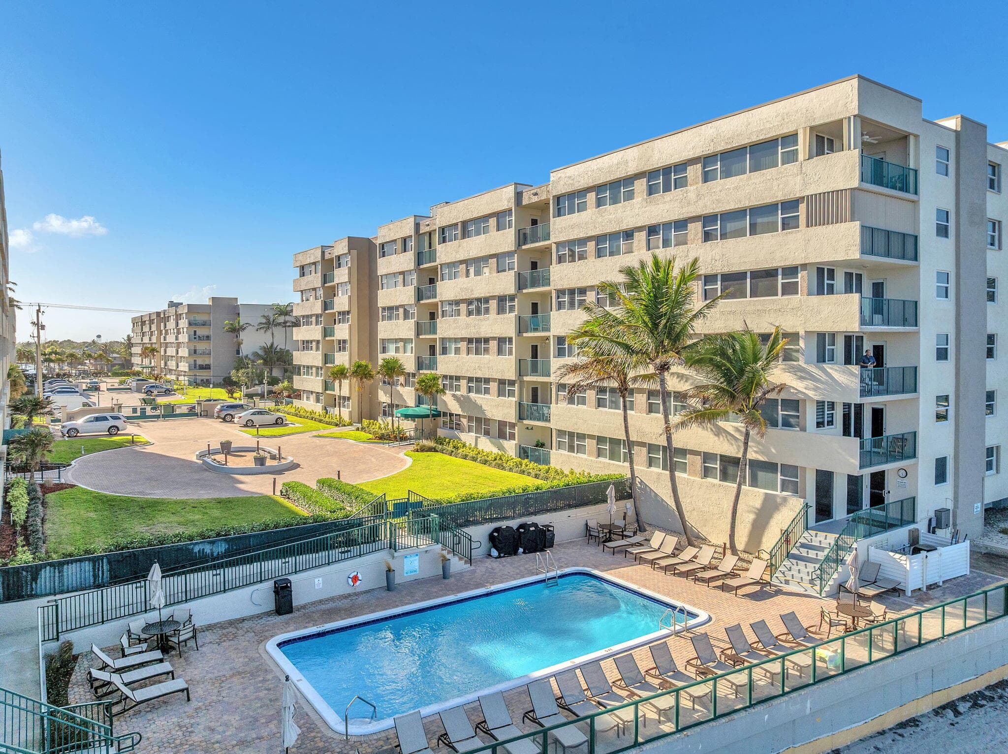 1239 Hillsboro Mile 202, Hillsboro Beach, FL 33062 — photo