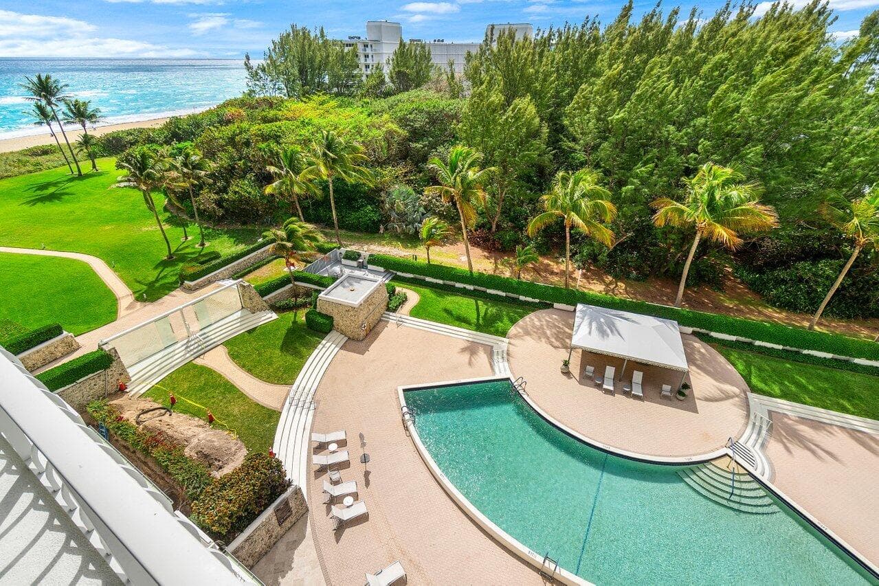 2774 S Ocean Boulevard 708, Palm Beach, FL 33480 — photo 15 of 34