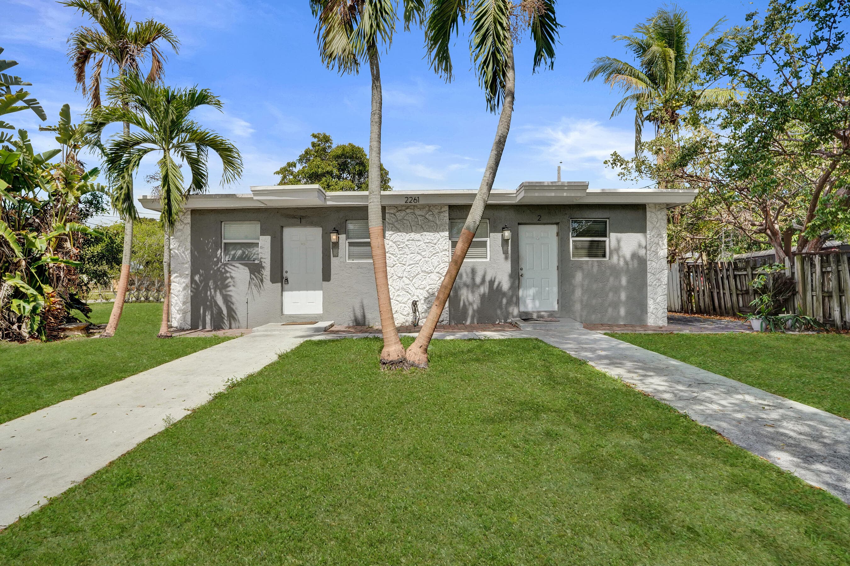 2261 NW 2nd Street, Pompano Beach, FL 33069 — photo 3 of 25