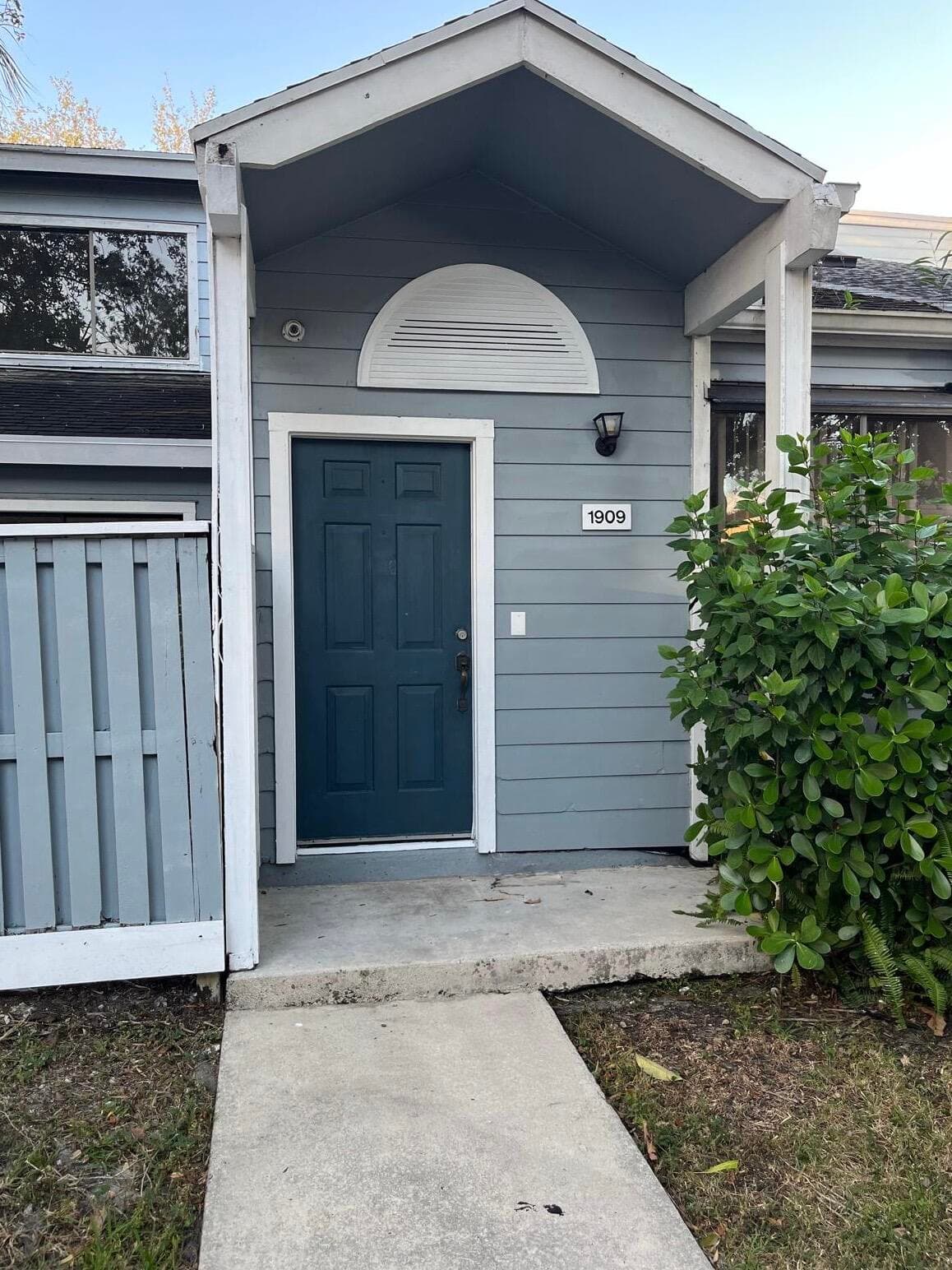 1909 Players Place, North Lauderdale, FL 33068 — photo 1 of 13