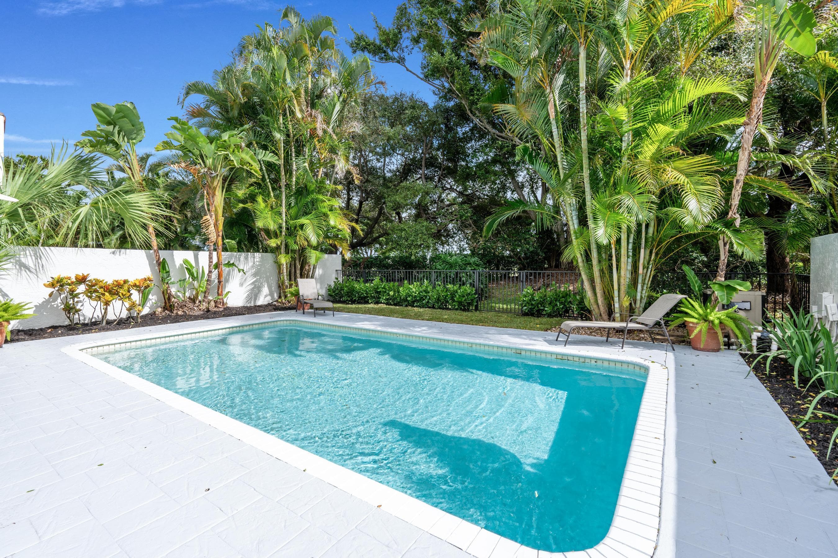 2442 Windsor Way Court, Wellington, FL 33414 — photo 16 of 46