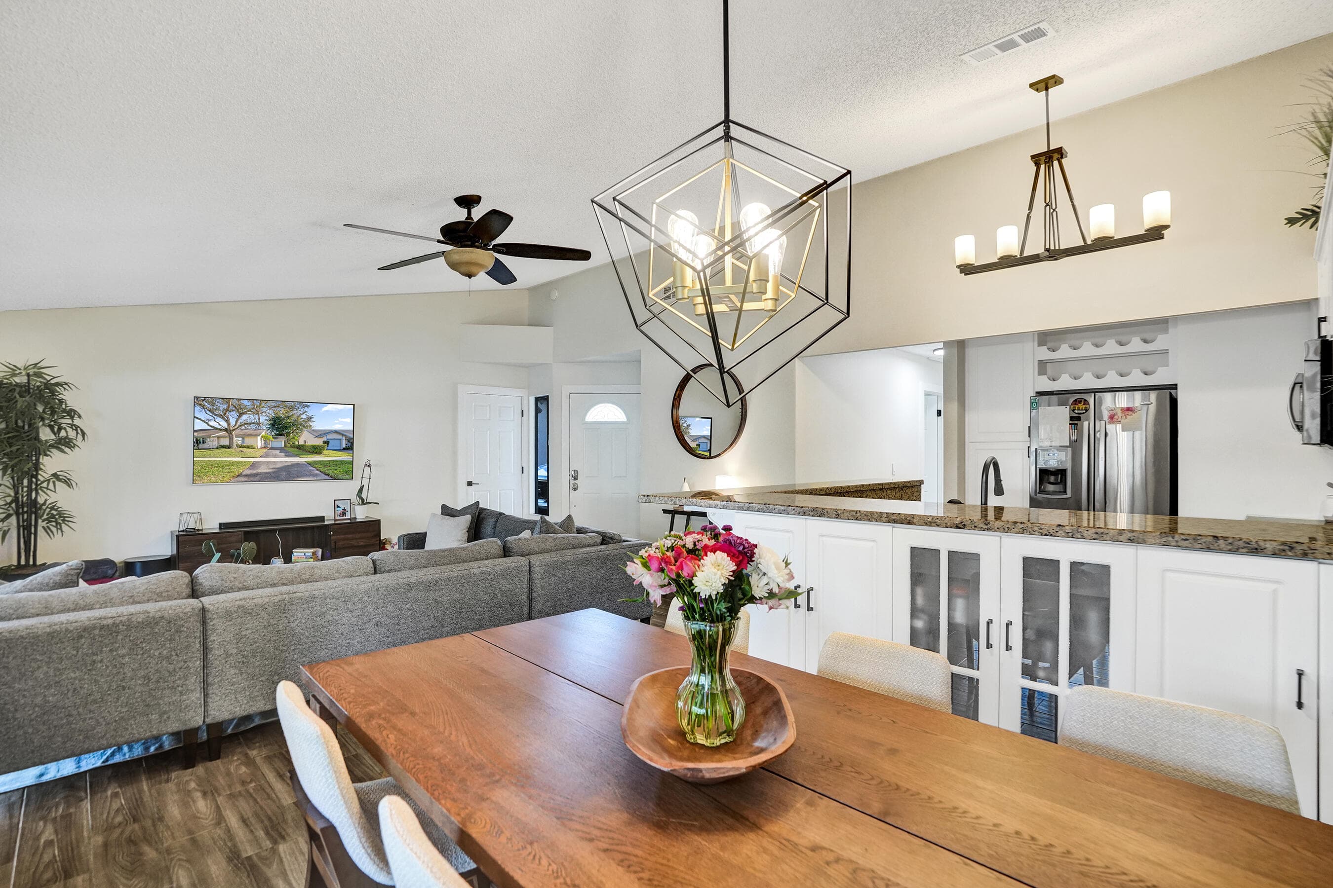 7826 NW 60th Street, Tamarac, FL 33321 — photo 8 of 46