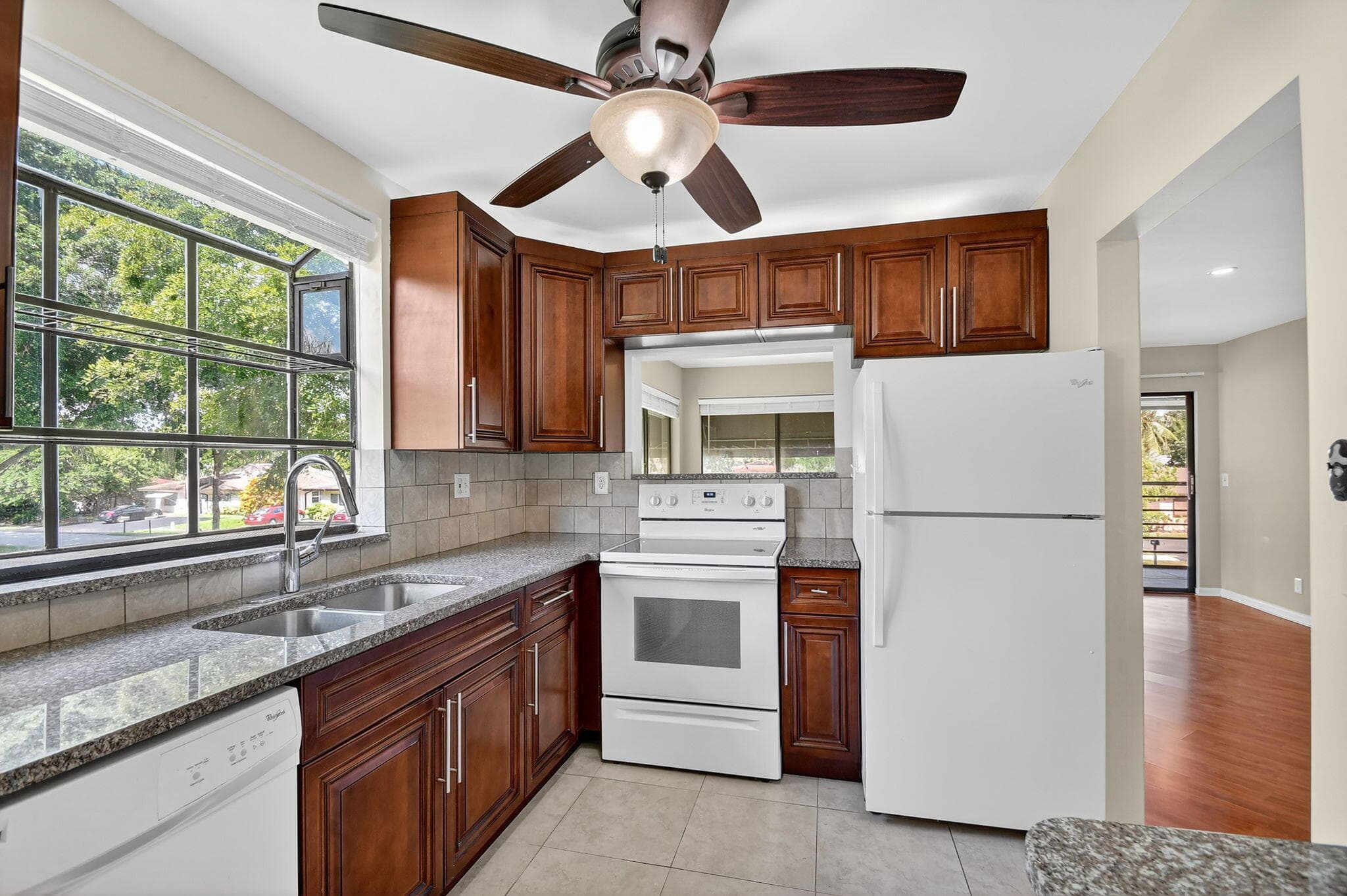 5040 Rose Hill Drive 206, Boynton Beach, FL 33437 — photo 15 of 54