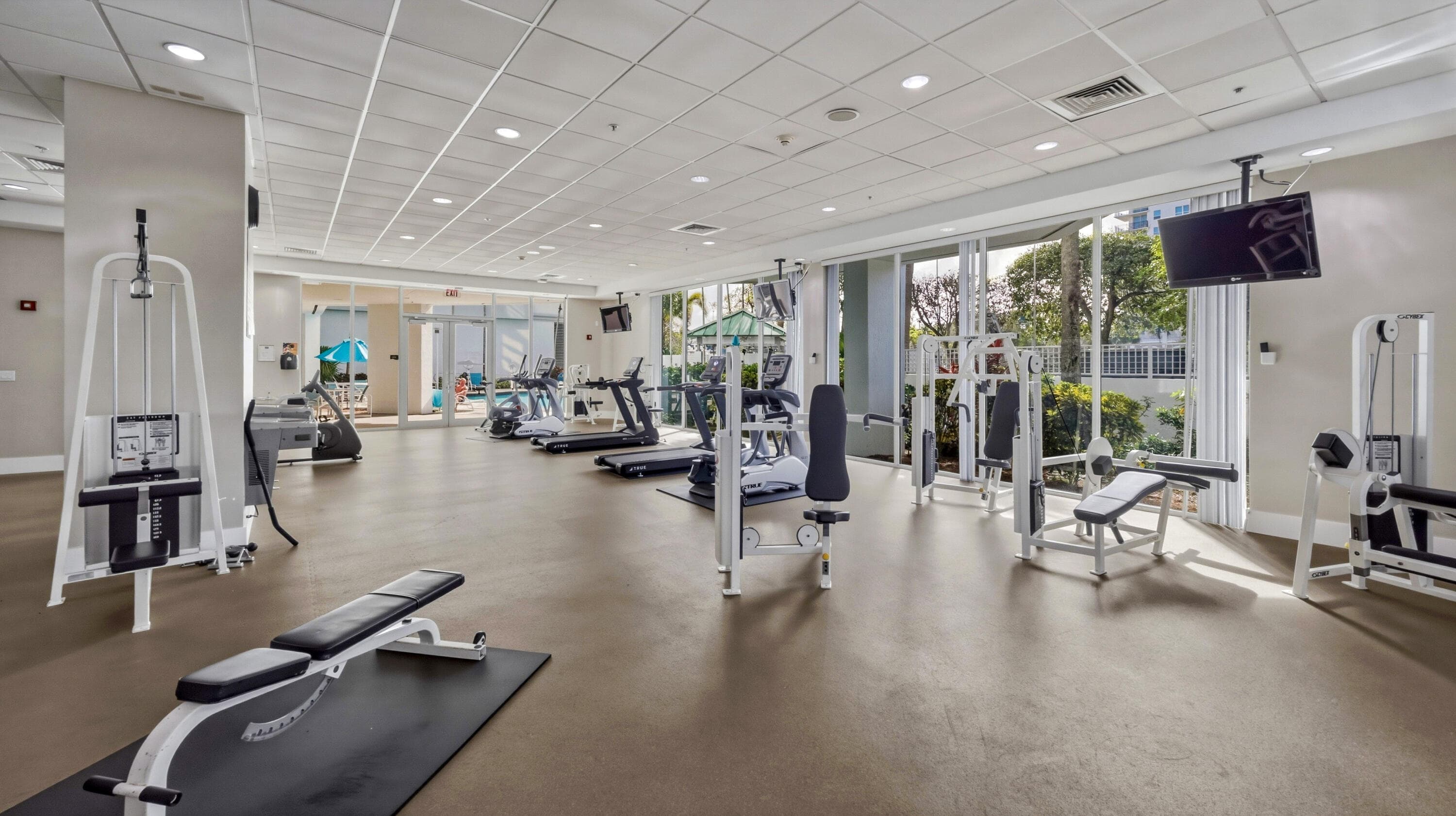 401 SW 4th Avenue 402, Fort Lauderdale, FL 33315 — photo 30 of 37
