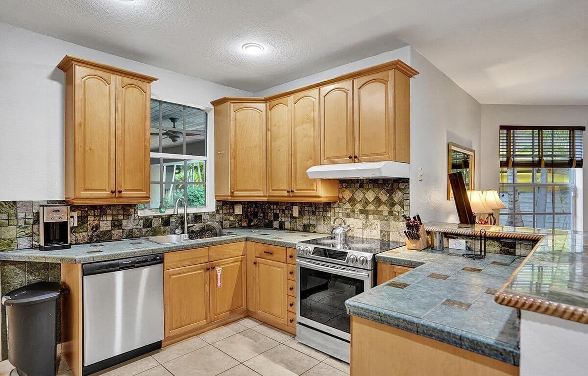 2105 SW 12th Terrace, Fort Lauderdale, FL 33315 — photo 5 of 21