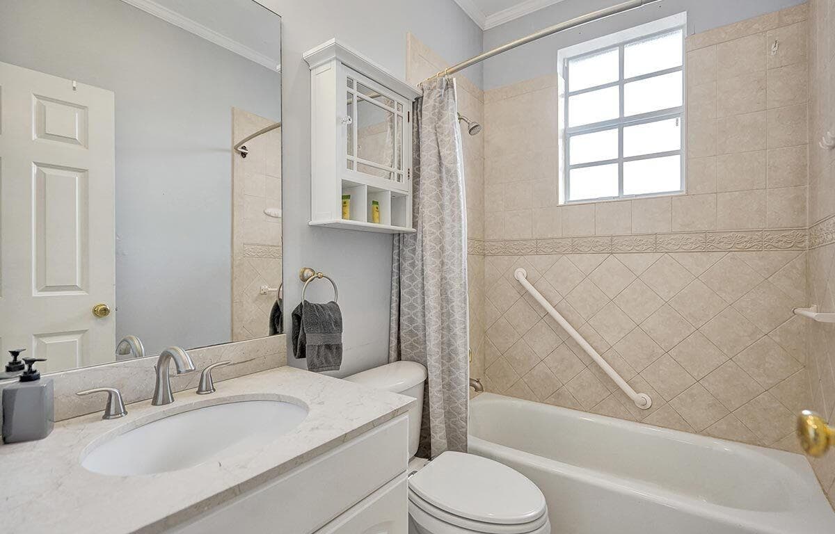 2105 SW 12th Terrace, Fort Lauderdale, FL 33315 — photo 20 of 21