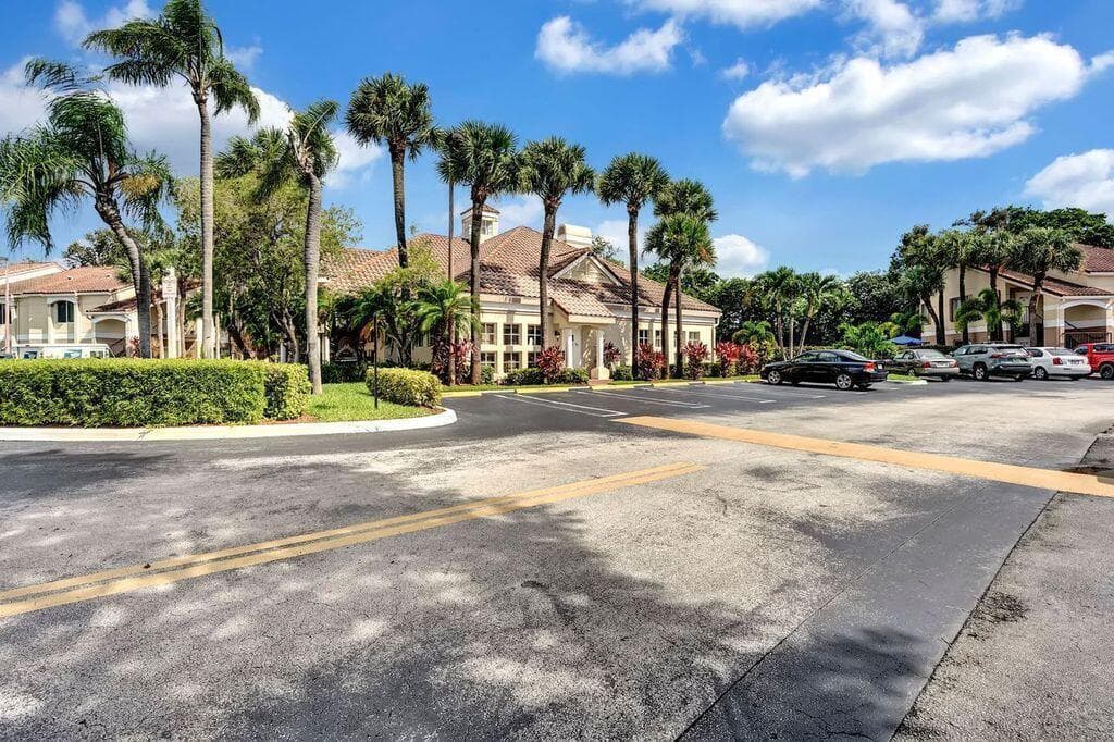 815 W Boynton Beach Boulevard 6-104, Boynton Beach, FL 33426 — photo 12 of 16