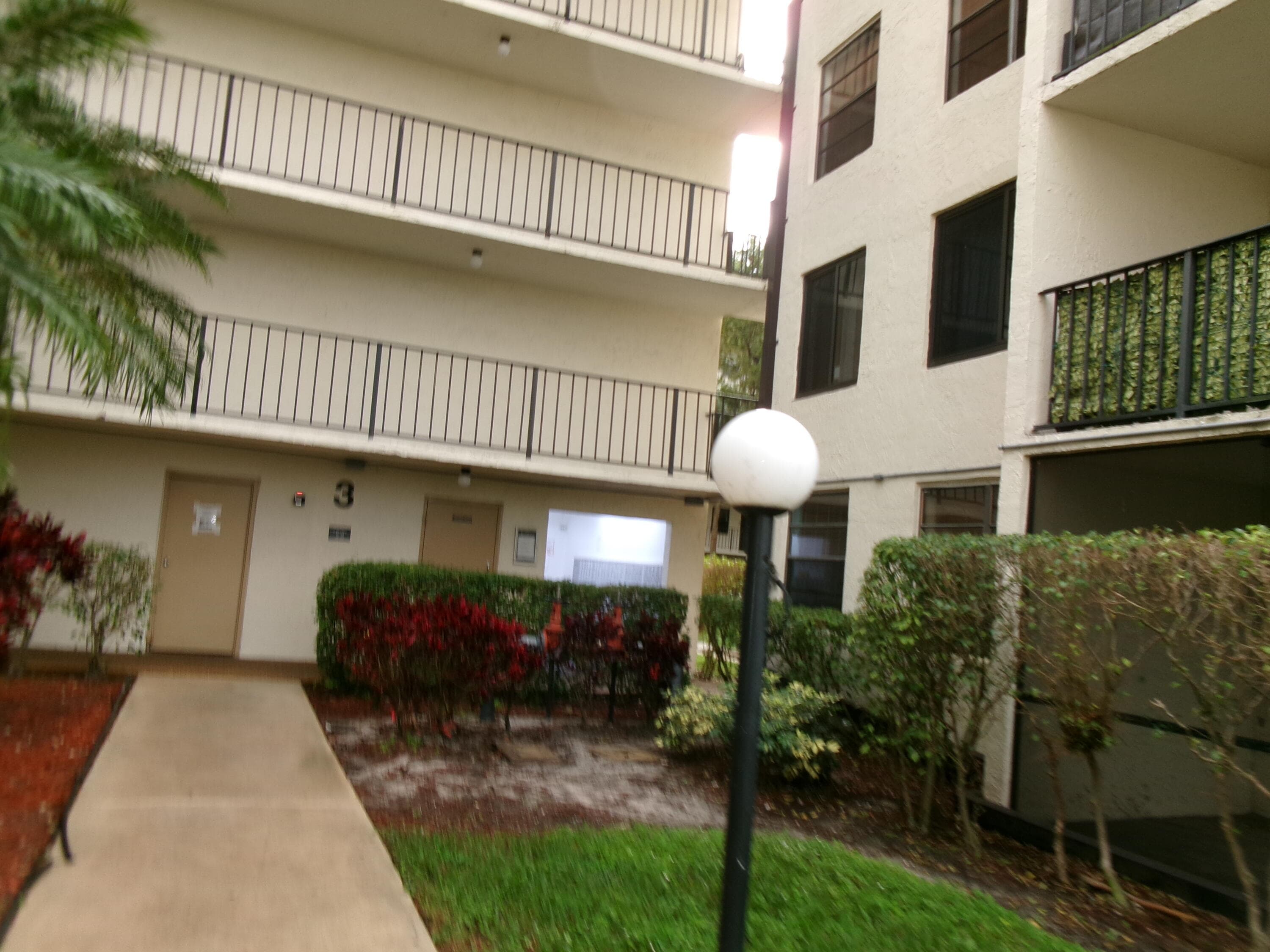 6190 Woodlands Boulevard 309, Tamarac, FL 33319 — photo 1 of 4