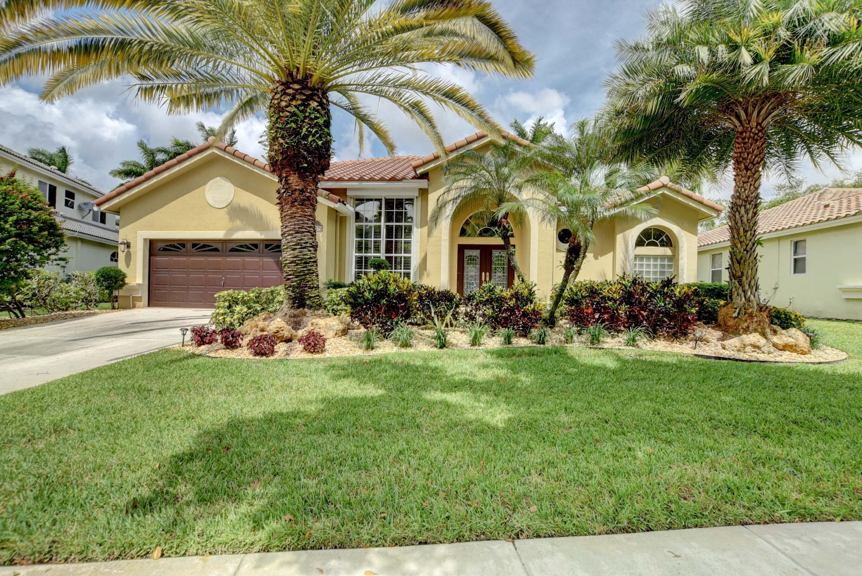 10075 Umberland Place, Boca Raton, FL 33428 — photo 1 of 44