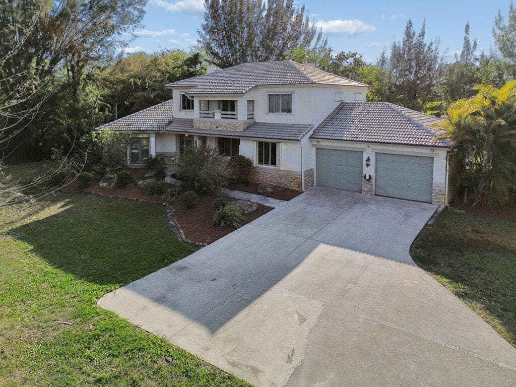 5521 SW 109th Avenue, Davie, FL 33328 — photo 2 of 57