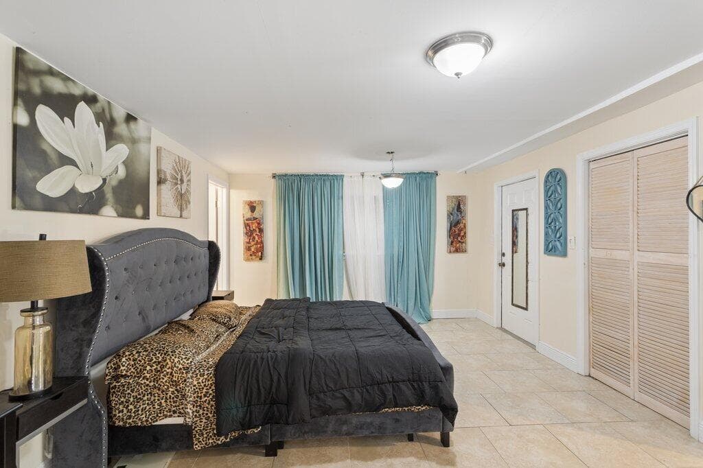 5521 SW 109th Avenue, Davie, FL 33328 — photo 47 of 57