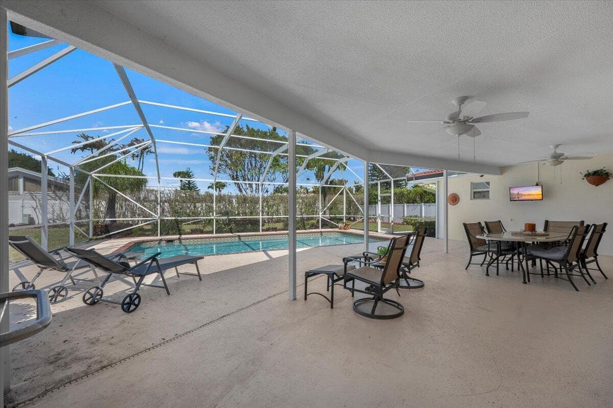 103 Olympus Circle, Jupiter, FL 33477 — photo 14 of 37