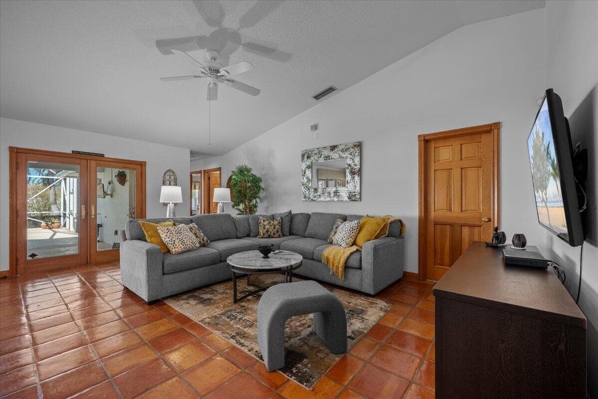 103 Olympus Circle, Jupiter, FL 33477 — photo 3 of 37
