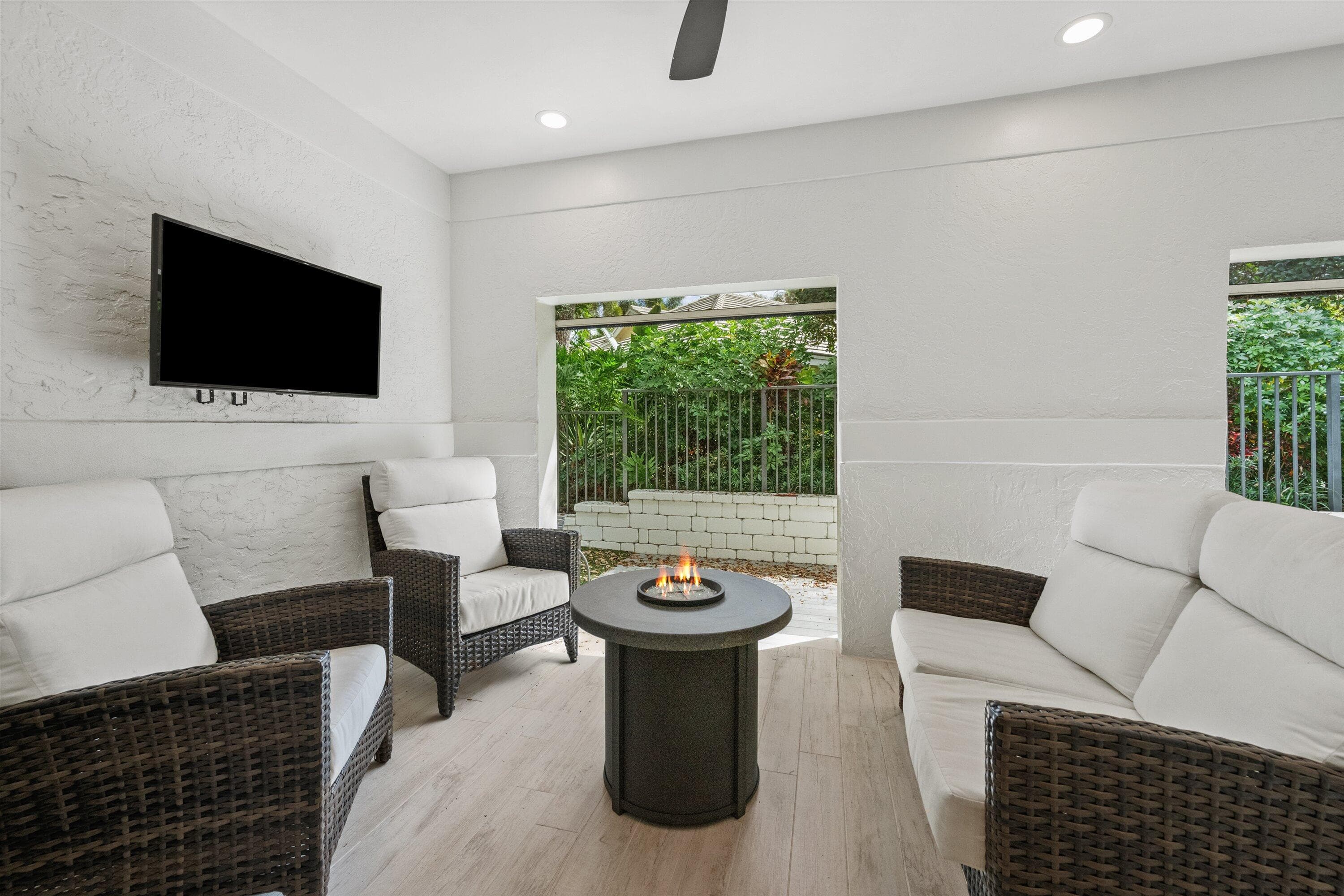 106 Toteka Circle, Jupiter, FL 33458 — photo 32 of 37
