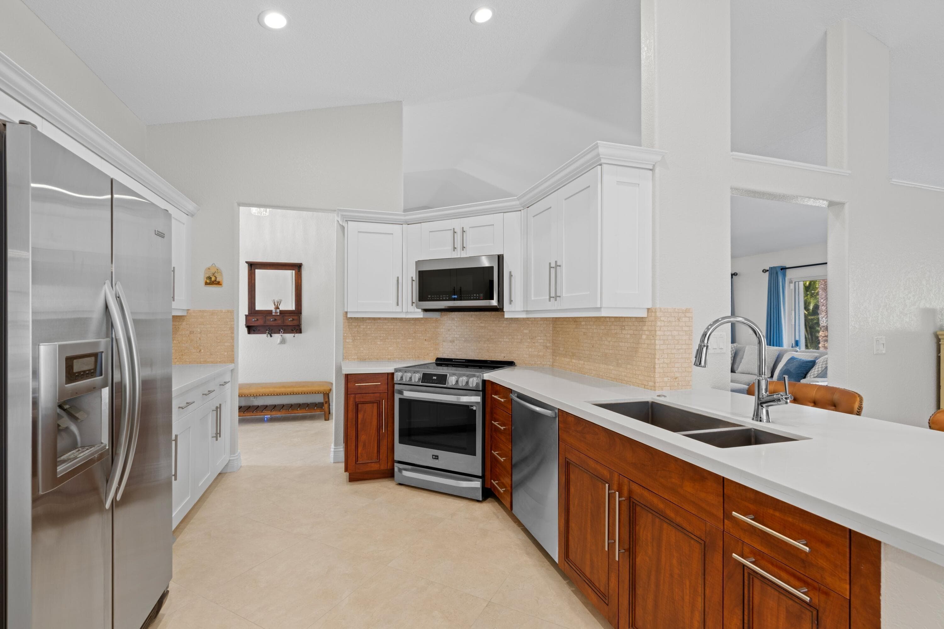 7598 Fairway Trail, Boca Raton, FL 33487 — photo 8 of 50
