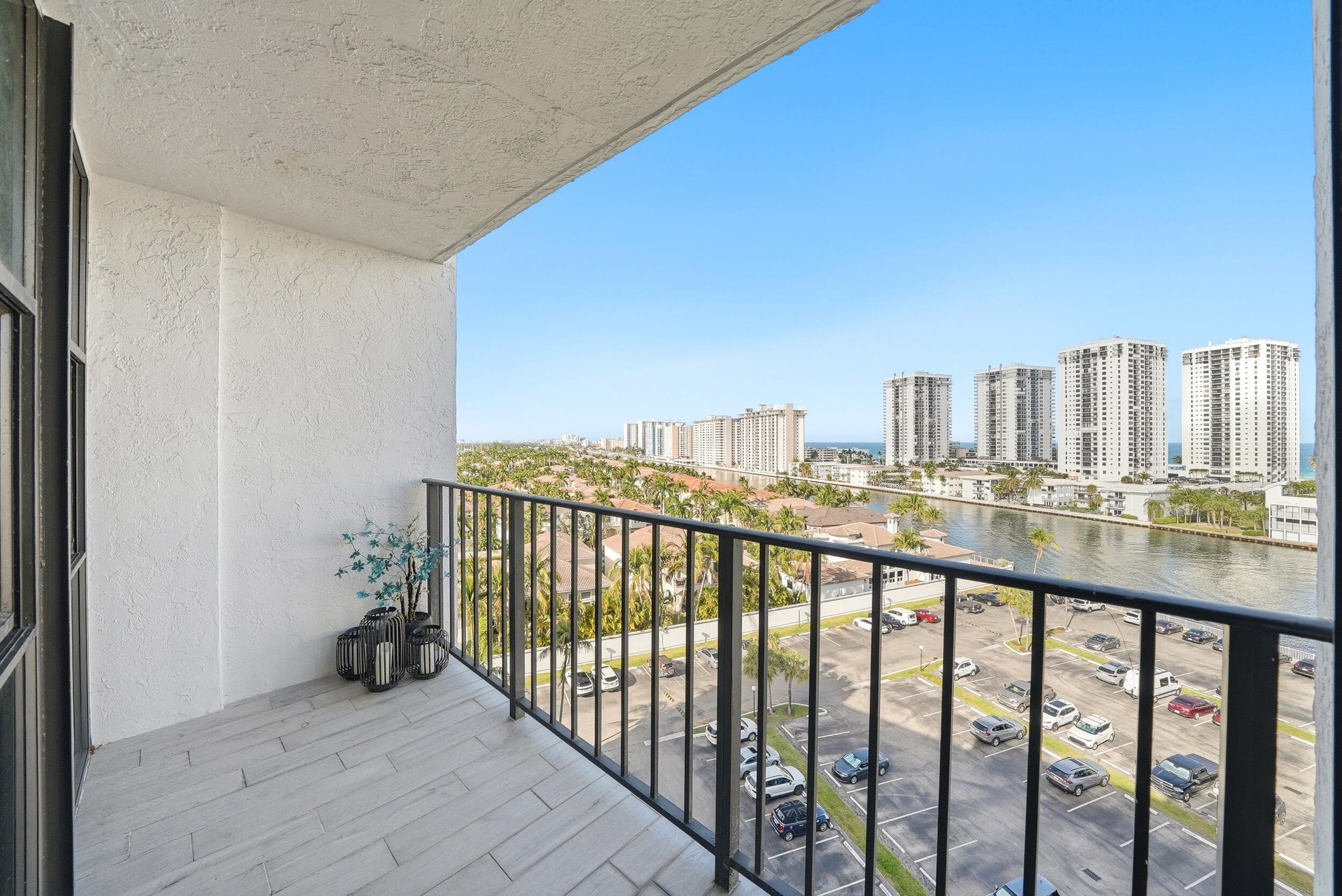 1000 Parkview Drive 1006, Hallandale Beach, FL 33009 — photo 9 of 19