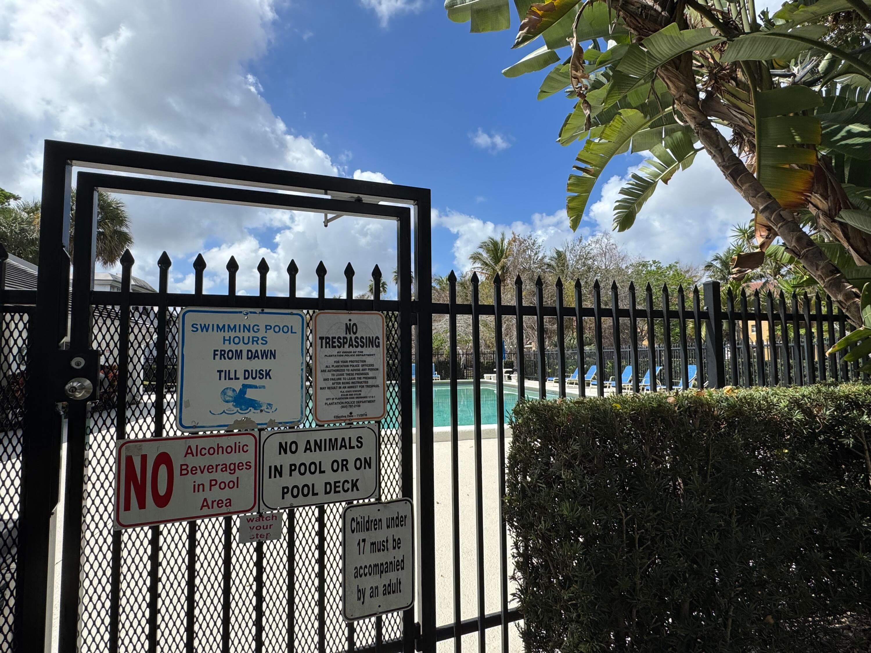 701 N Pine Island Road 105, Plantation, FL 33324 — photo 22 of 23