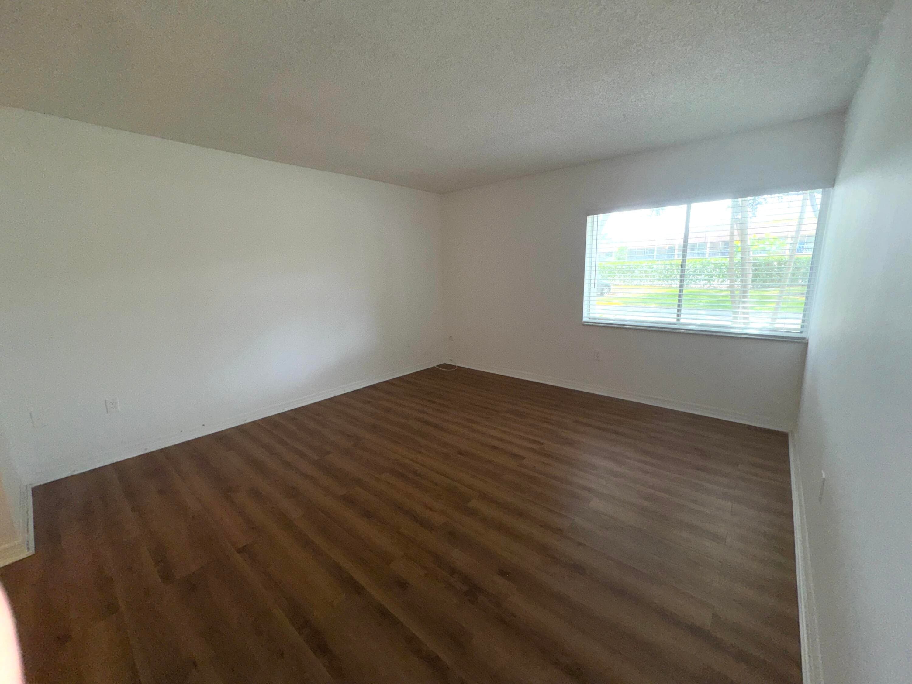 701 N Pine Island Road 105, Plantation, FL 33324 — photo 4 of 23