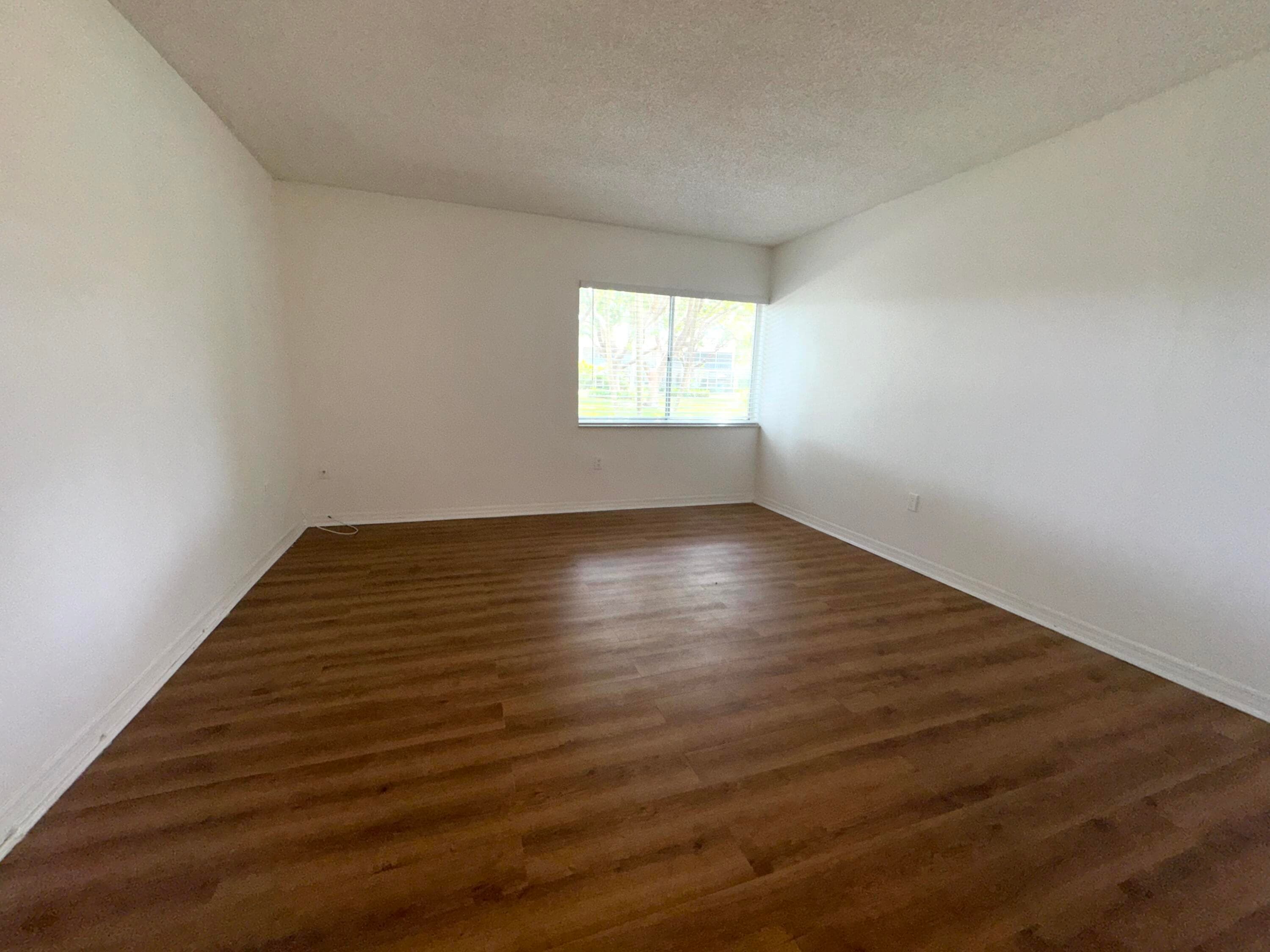 701 N Pine Island Road 105, Plantation, FL 33324 — photo 9 of 23