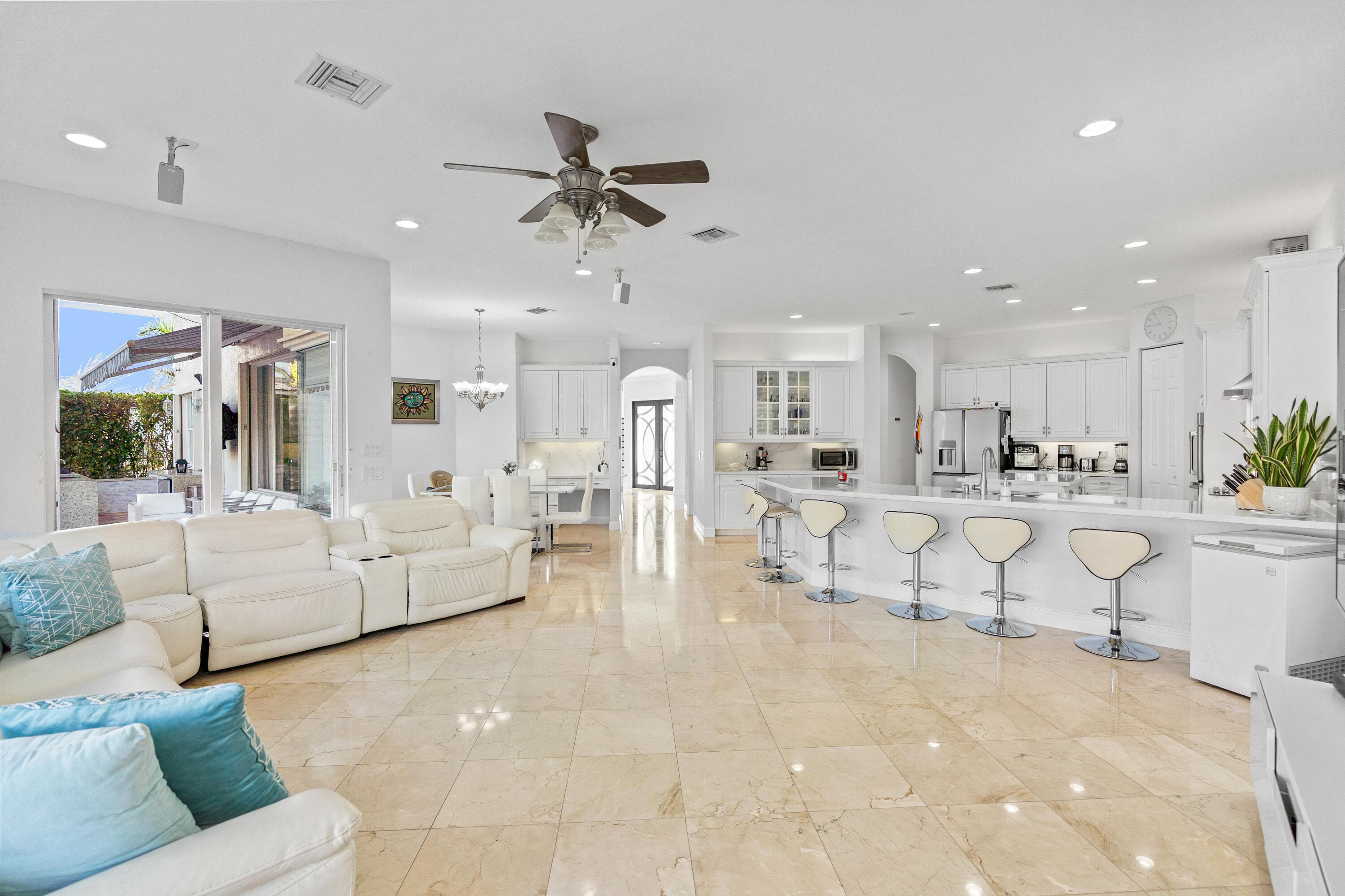 4918 SW 195th Ter, Miramar, FL 33029 — photo 13 of 93