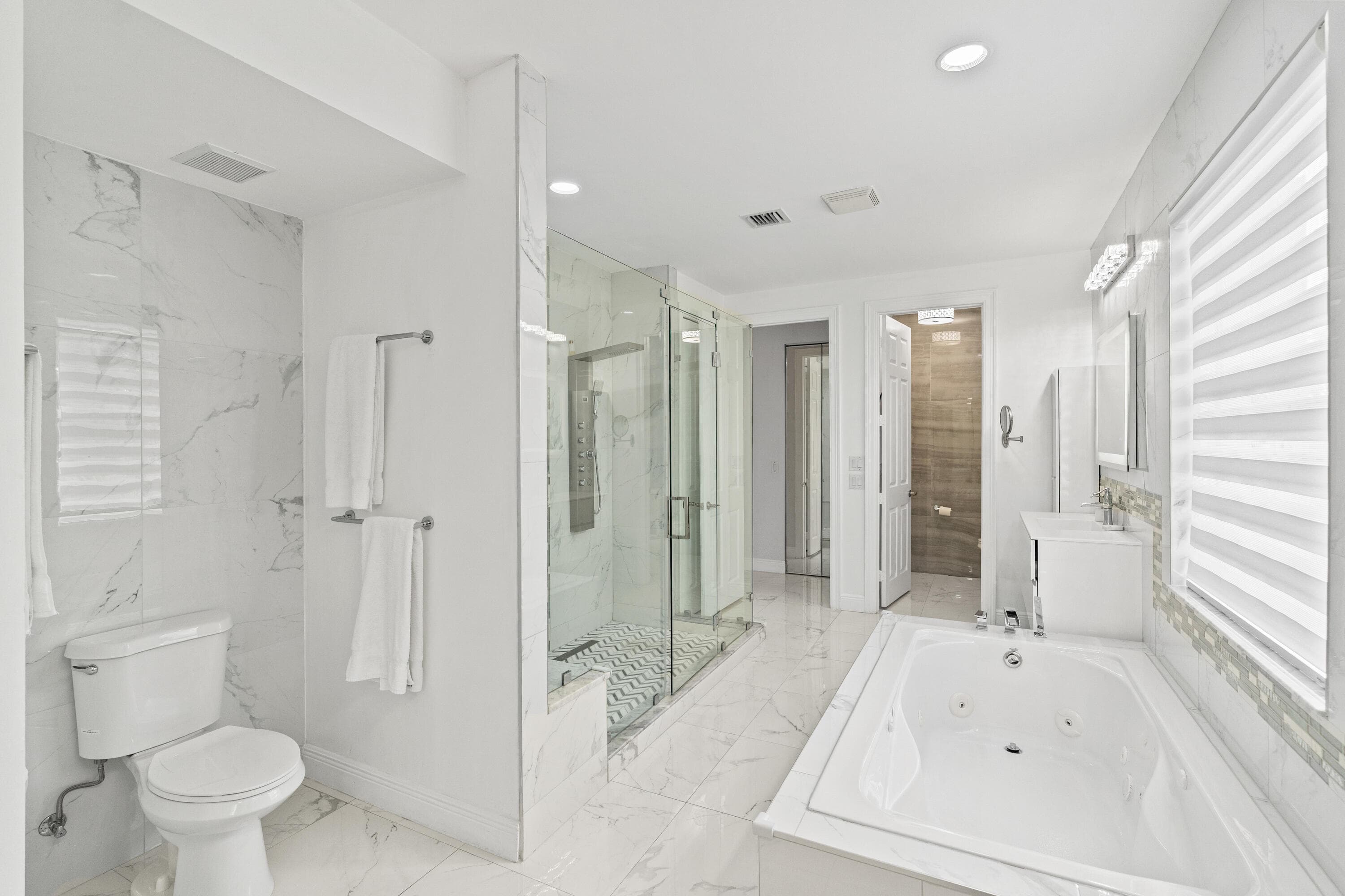4918 SW 195th Ter, Miramar, FL 33029 — photo 37 of 93