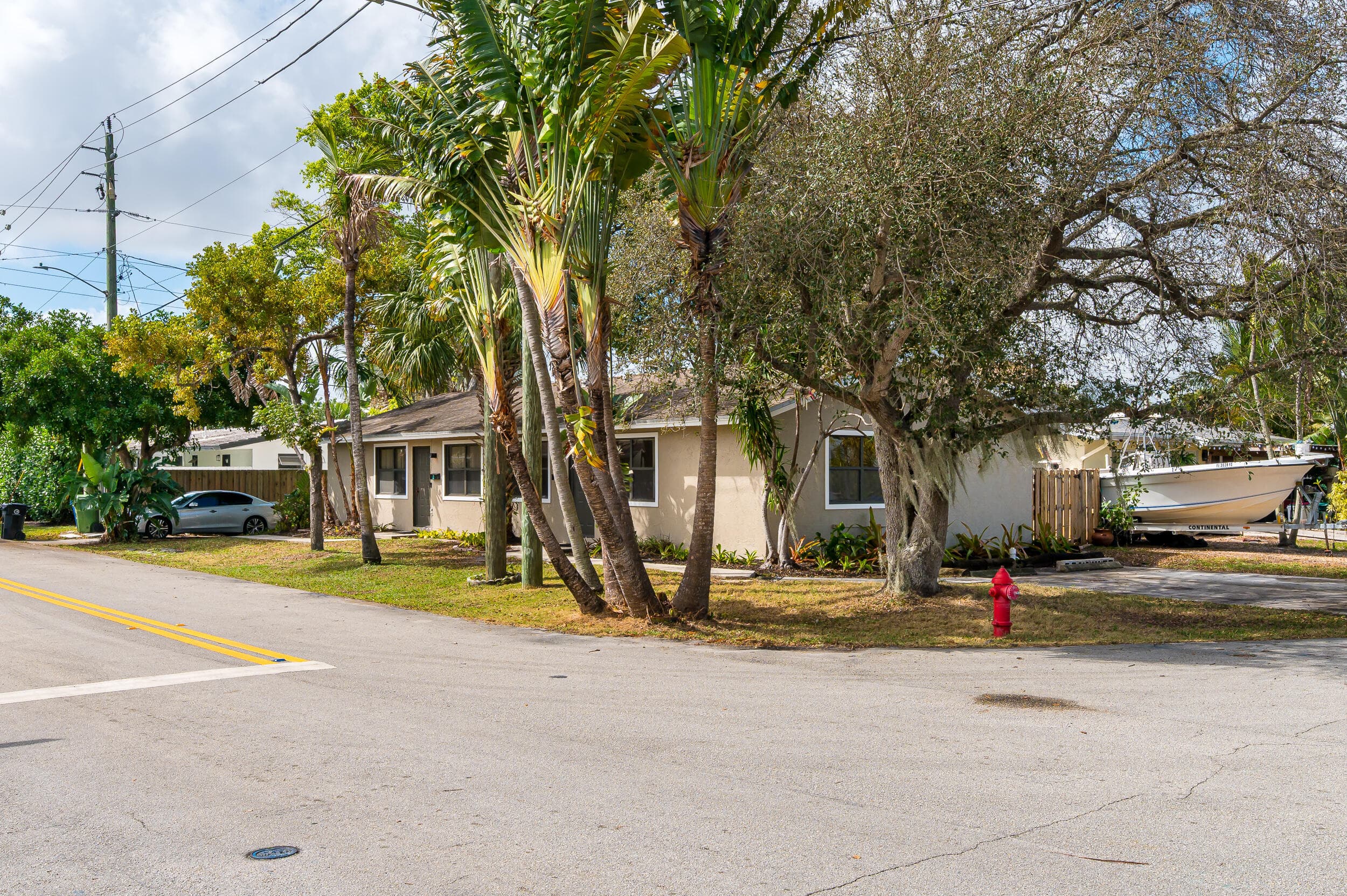 1010 NE 16th Street NE, Fort Lauderdale, FL 33304 — photo 4 of 28